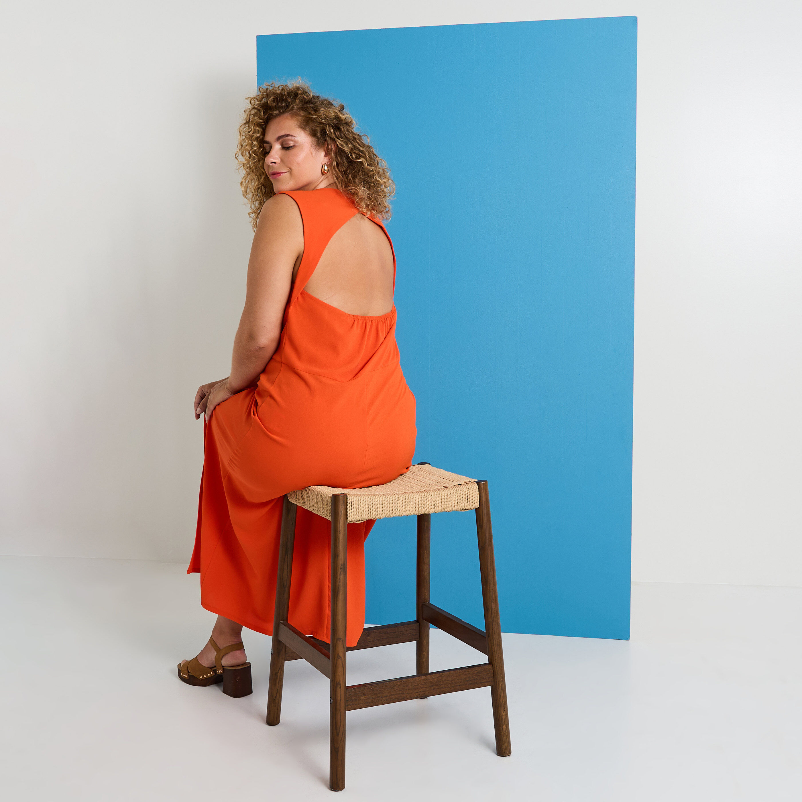 Robe longue chic satin&eacute;e