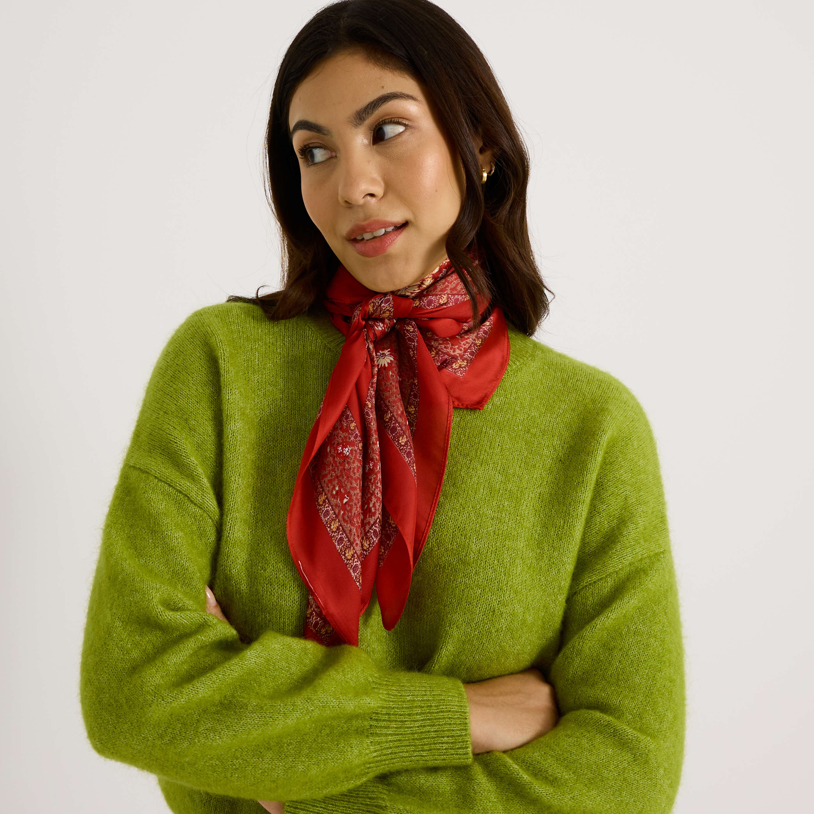 Foulard carr&eacute; imprim&eacute; femme