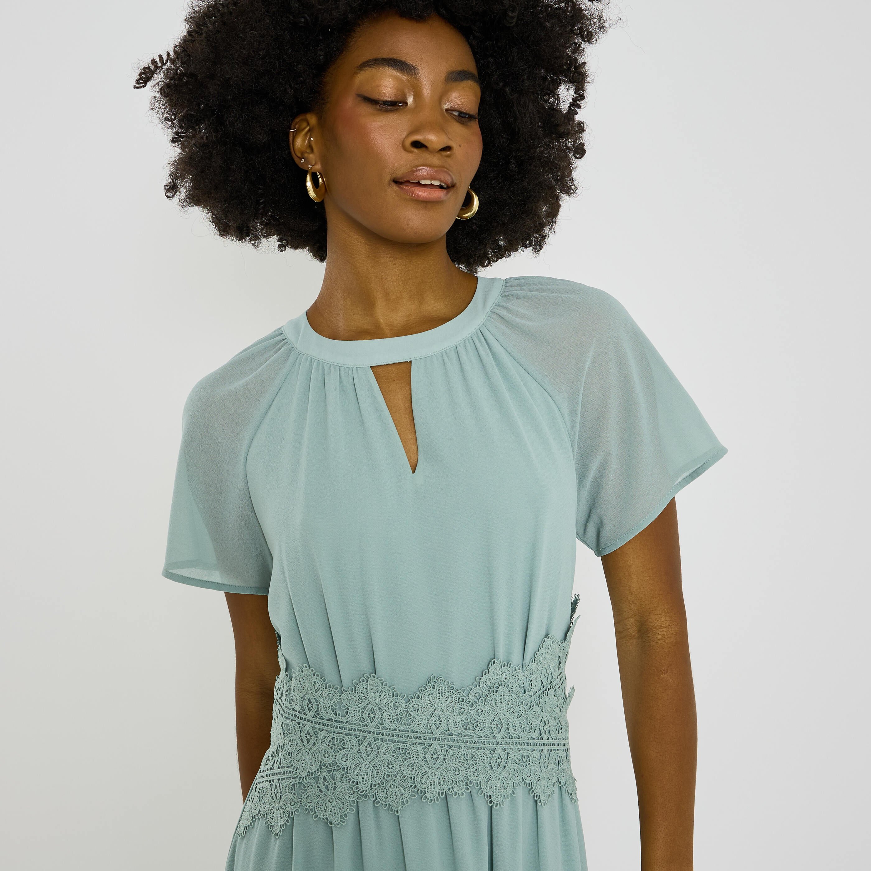 Robe longue unie habill&eacute;e 