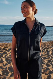 Combinaison satinée femme
