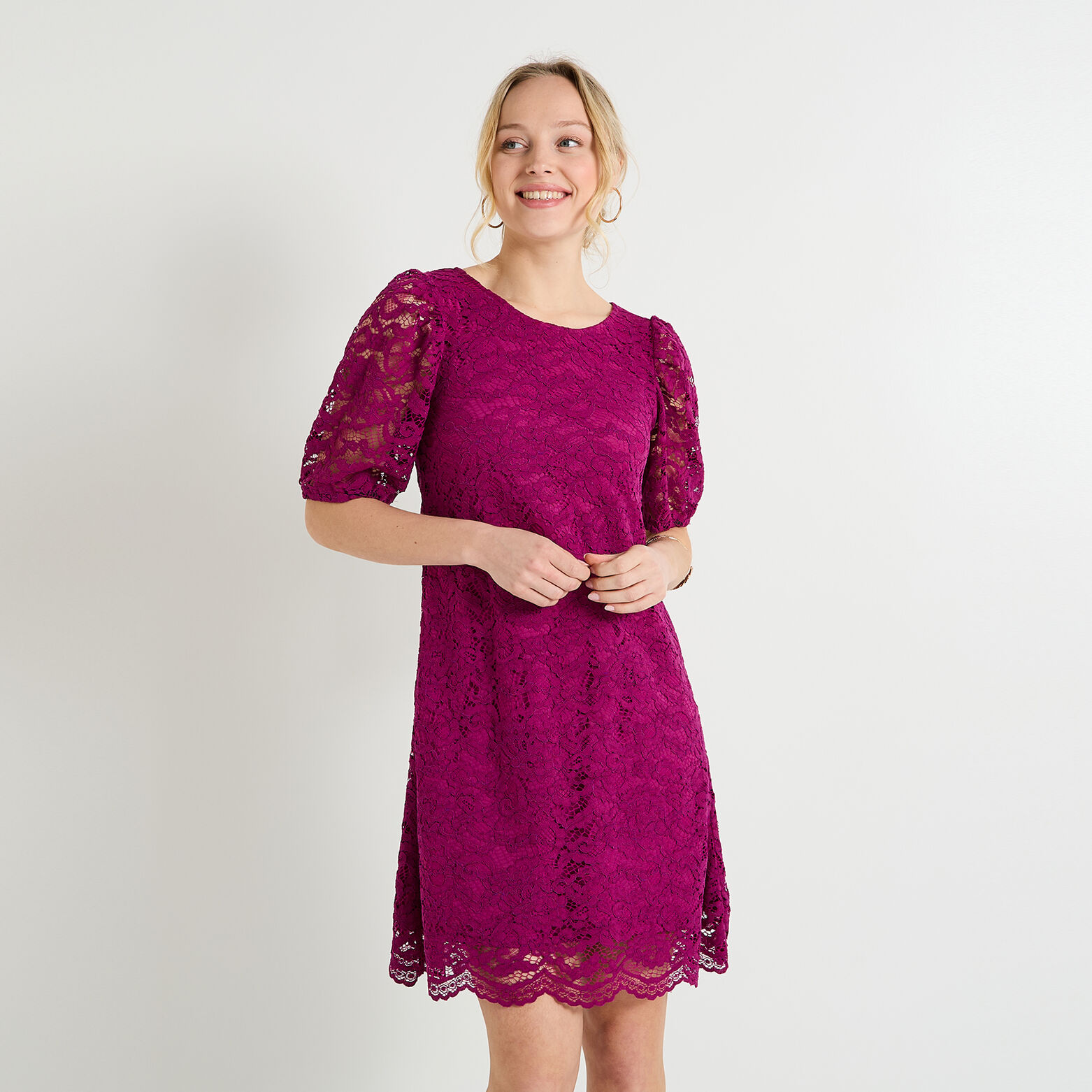Robe col rond femme