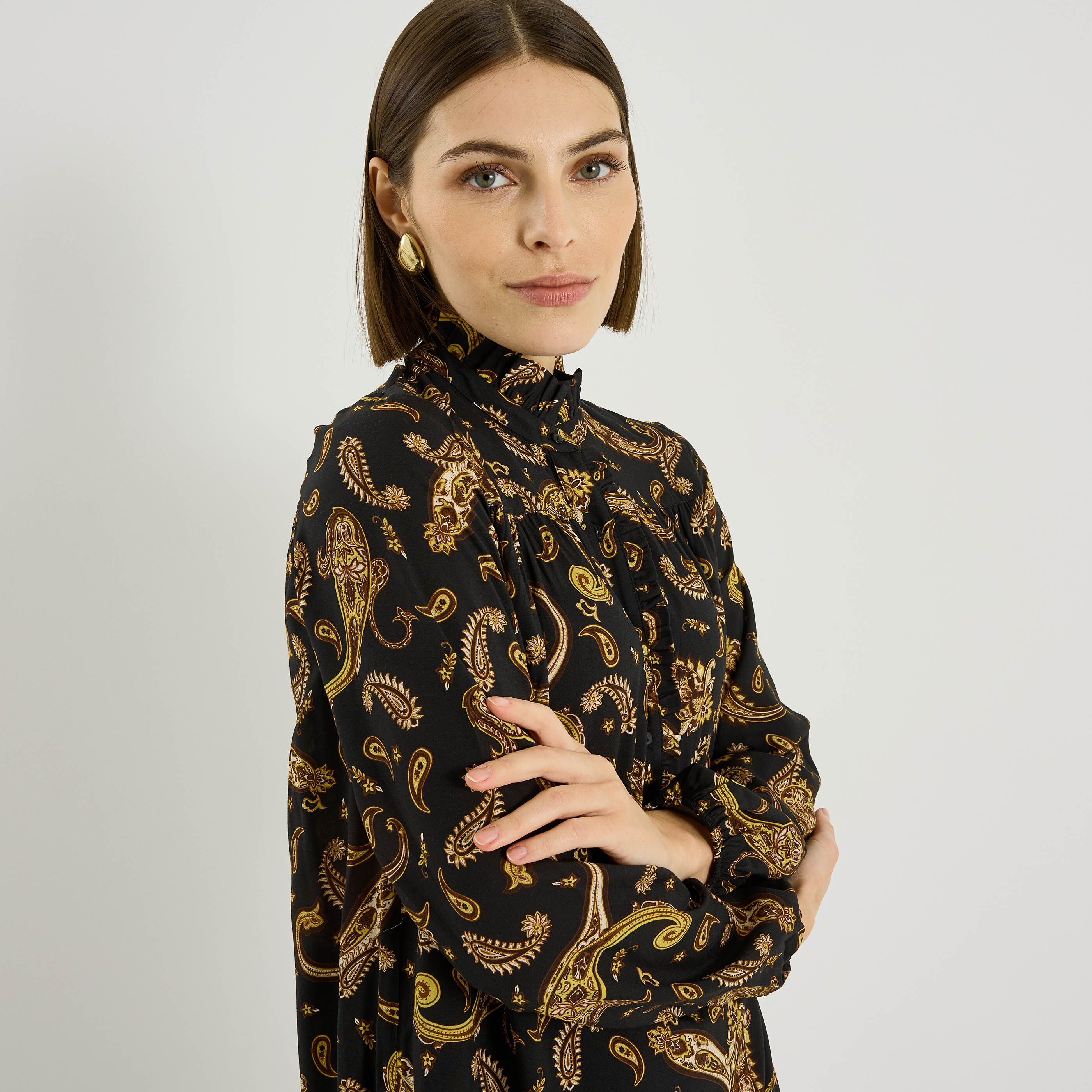 Robe col montant imprim&eacute; paisley 