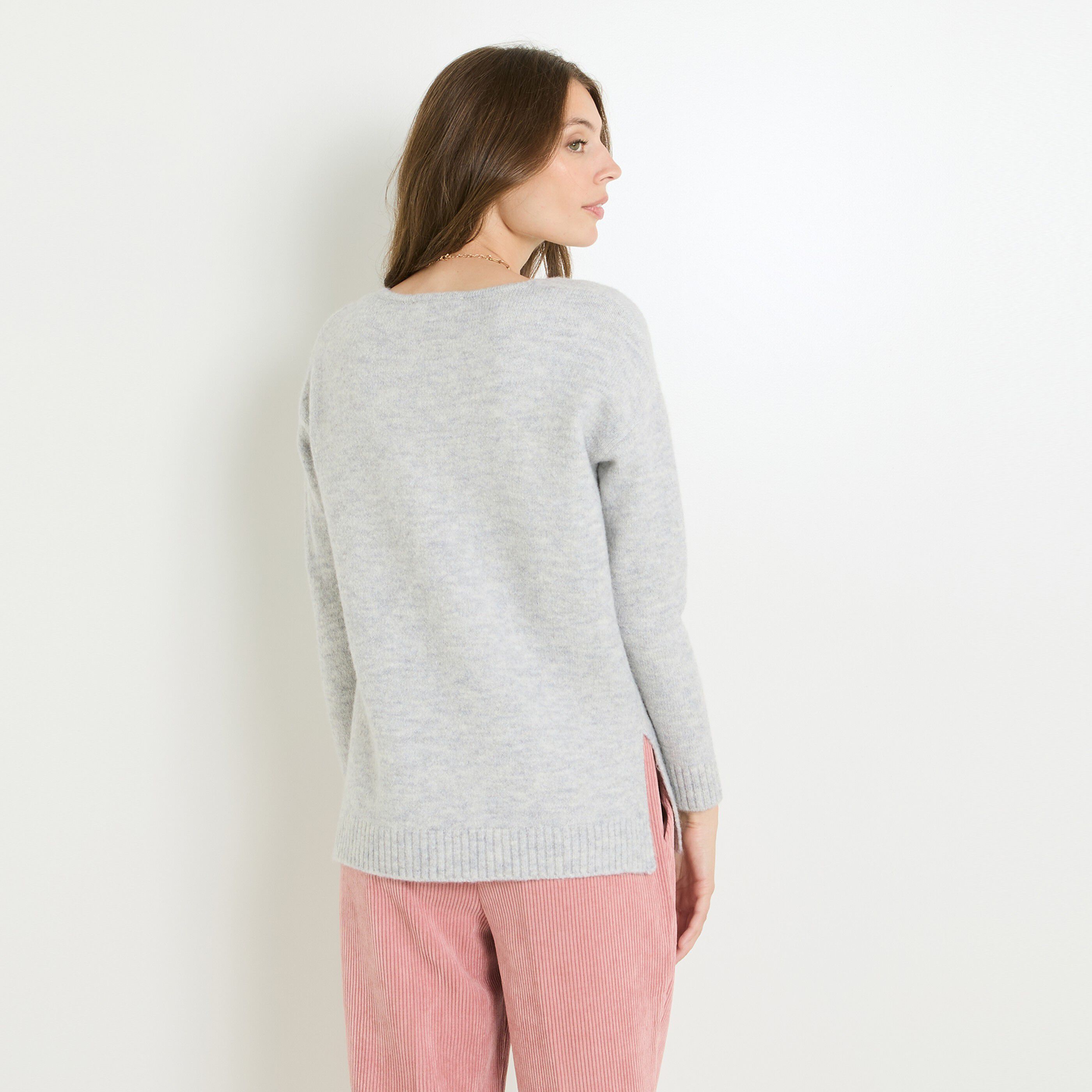 Pull col V femme