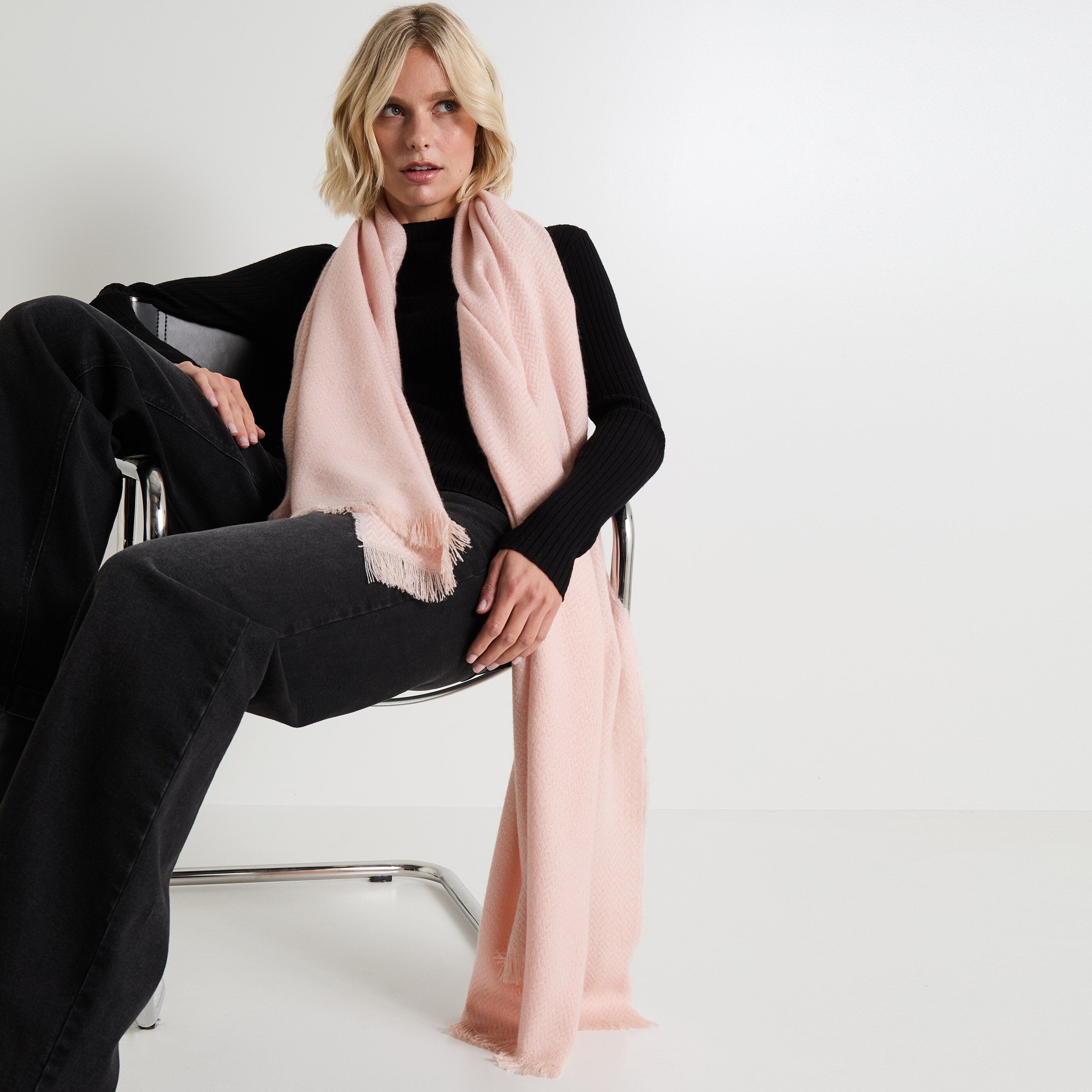 &Eacute;charpe textur&eacute;e femme