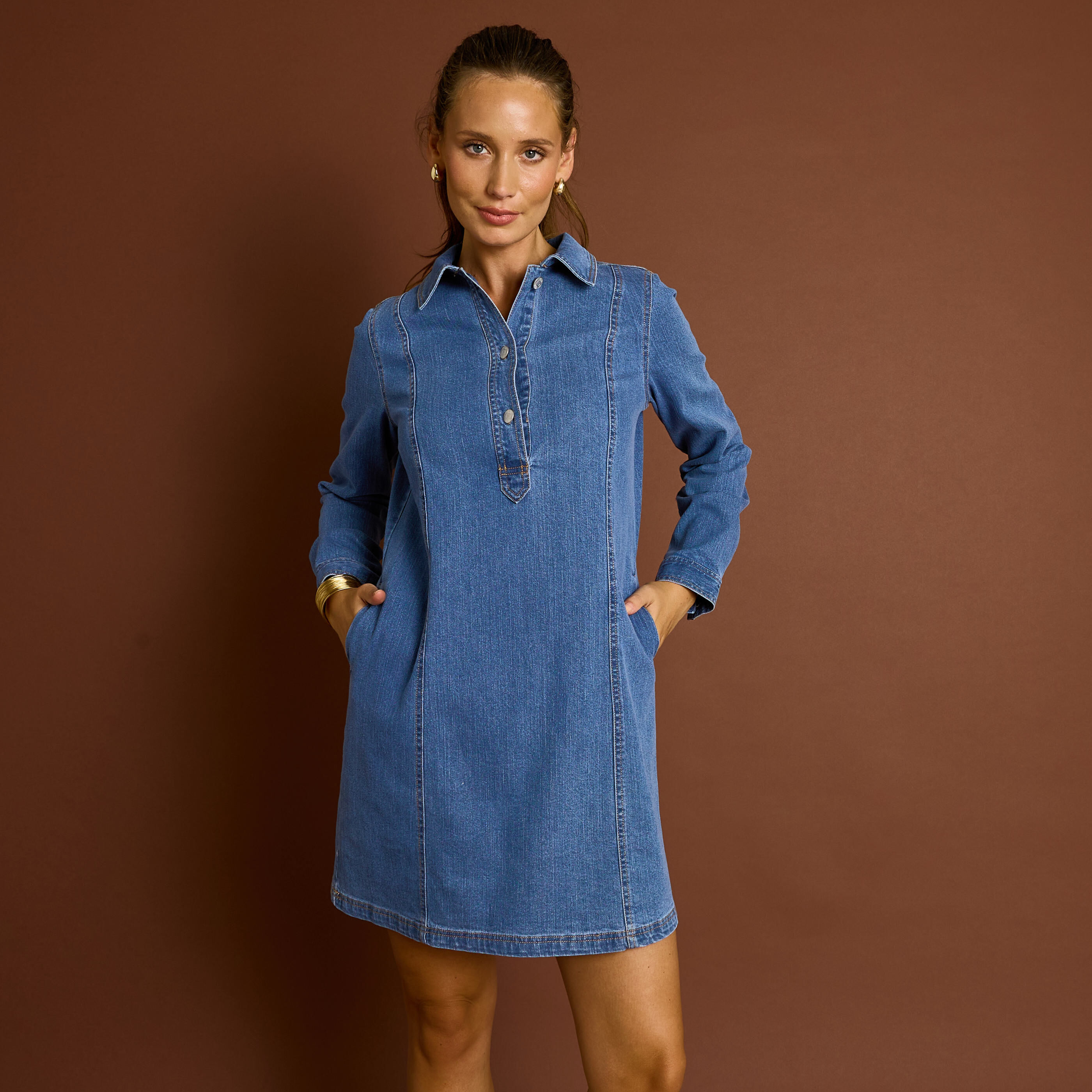 Robe courte en jean manches longues 