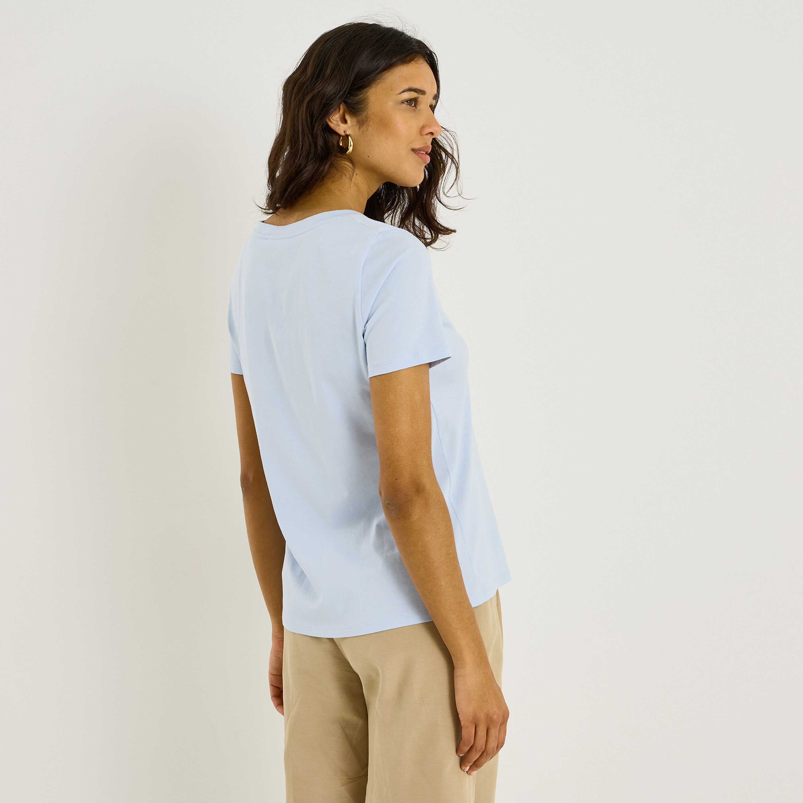 T-shirt col rond c&oelig;ur brod&eacute; femme