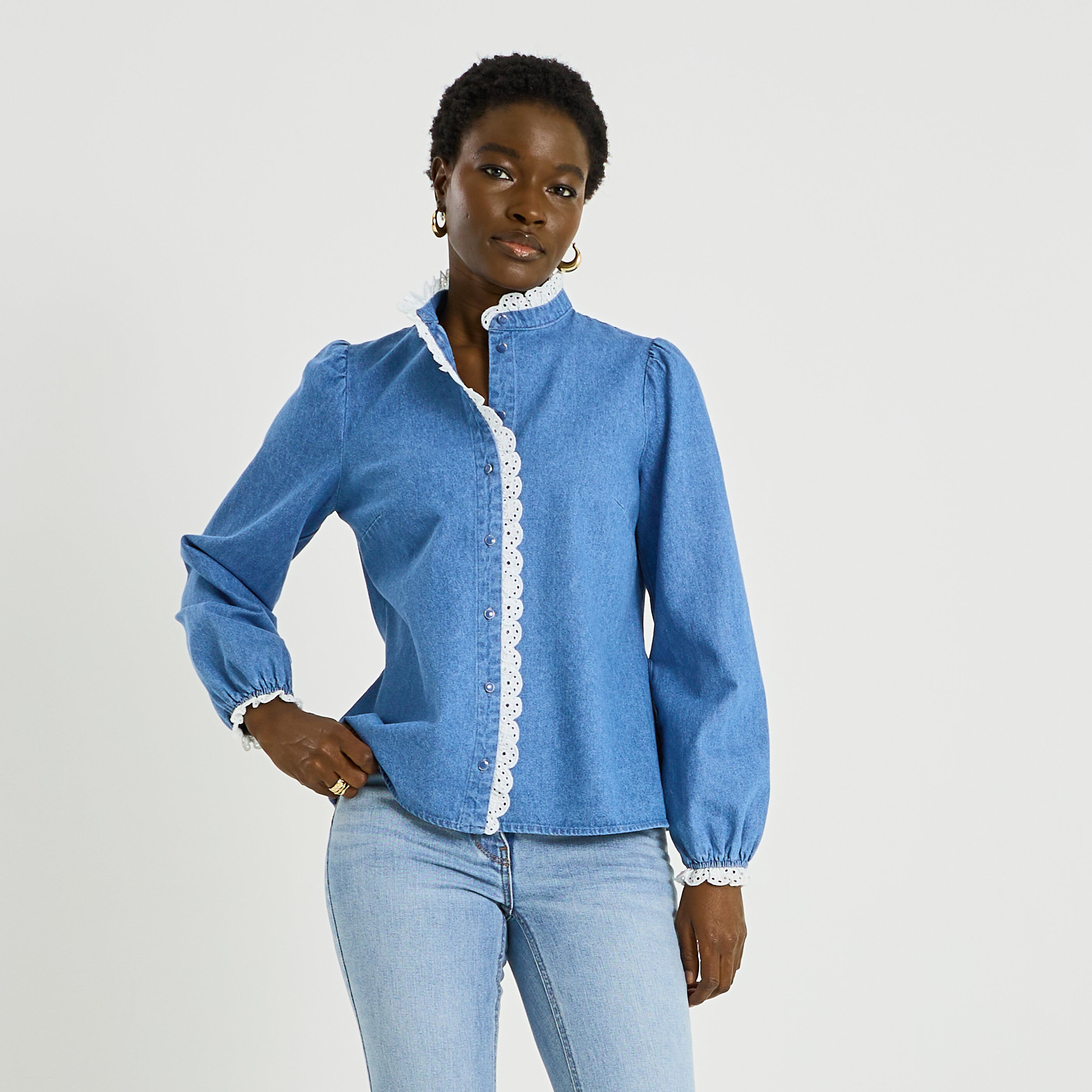 Chemise en denim et volants femme