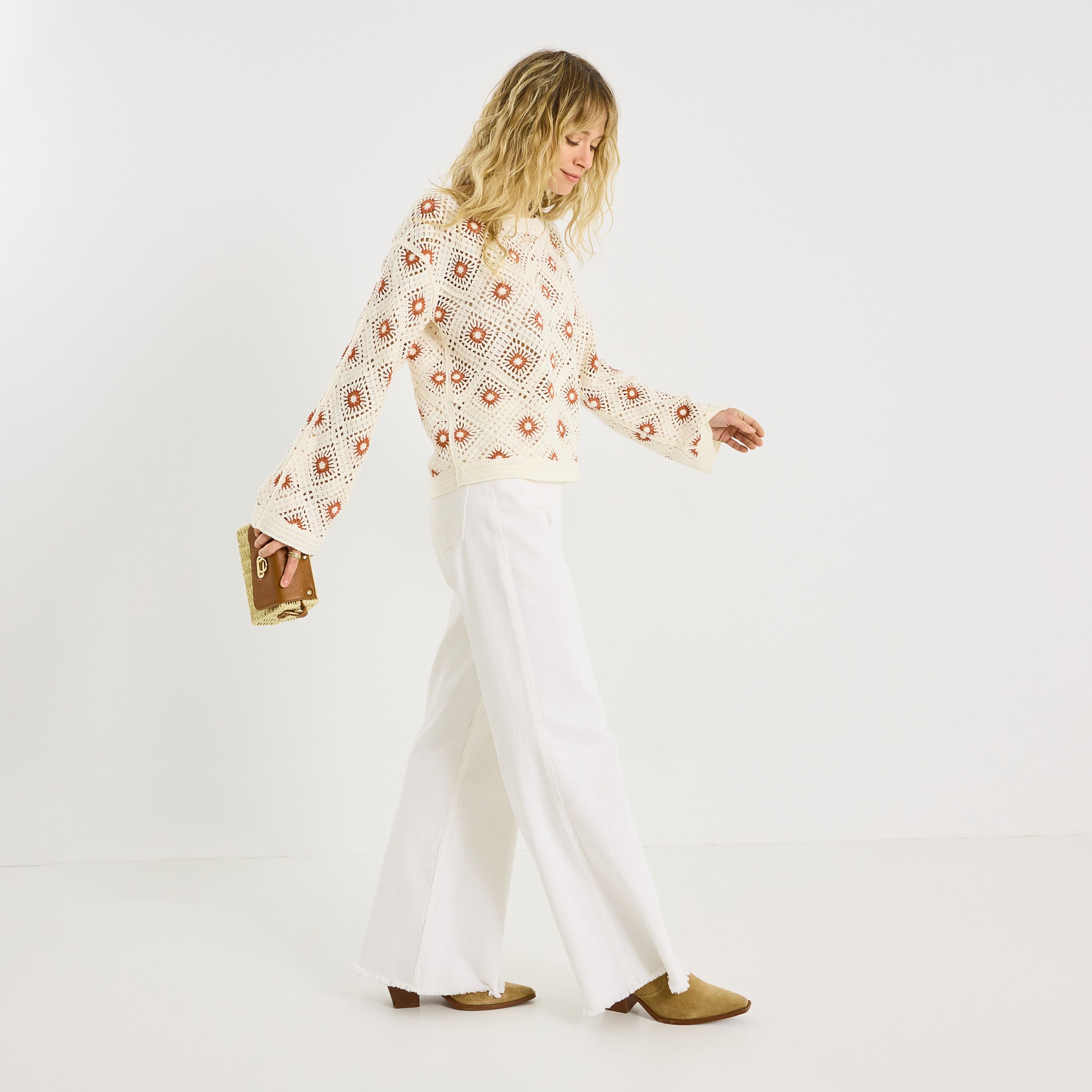 Pull crochet bicolore &agrave; col rond femme