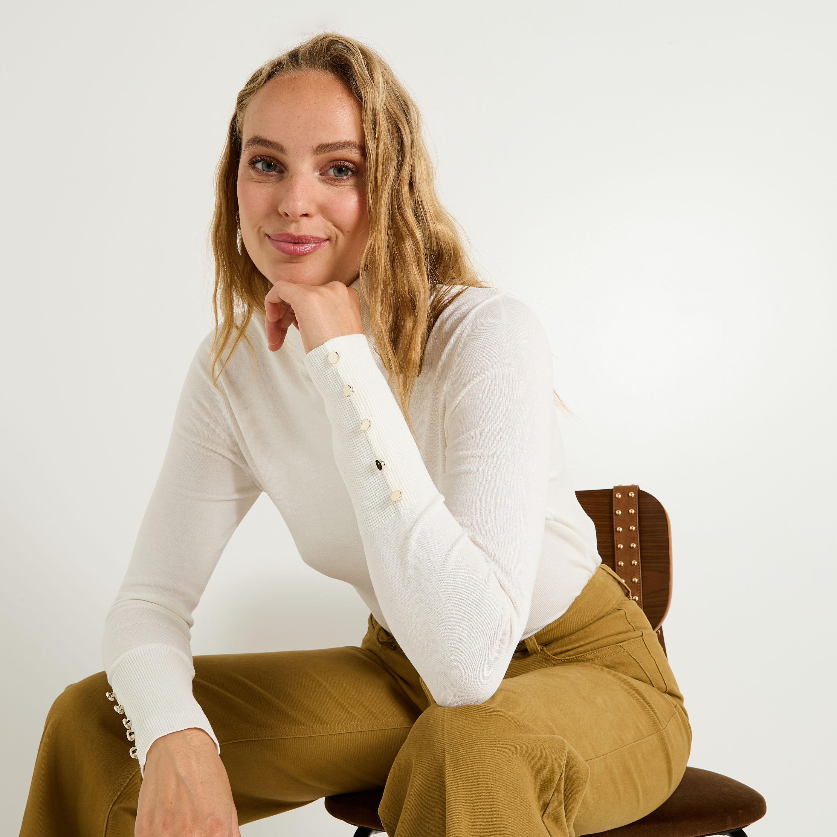 Pull col roul&eacute; femme