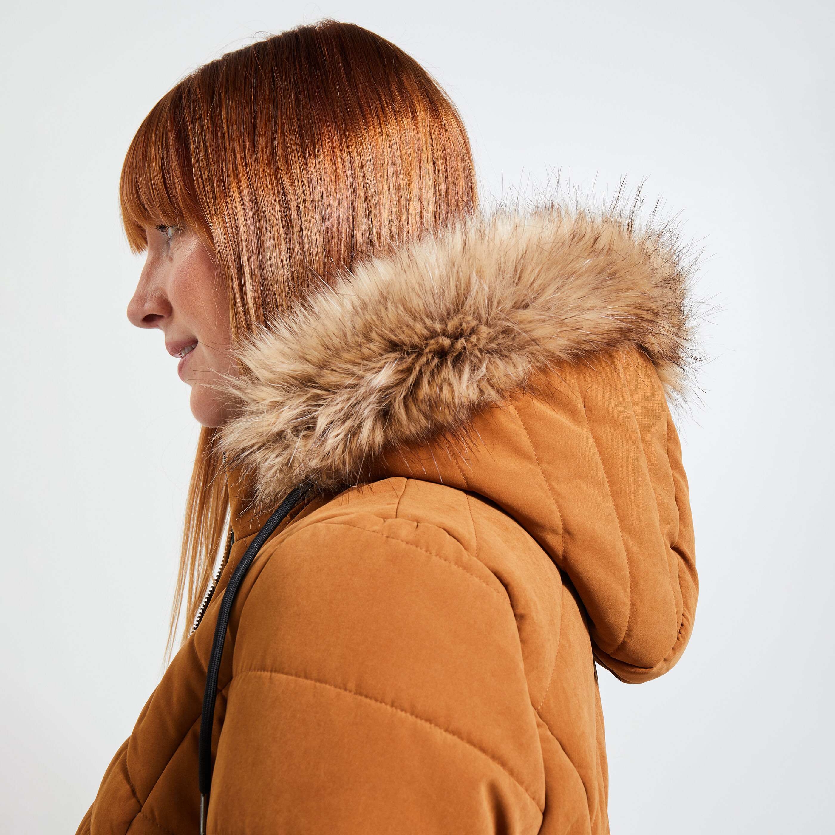 Doudoune courte femme CAMEL Graindemalice