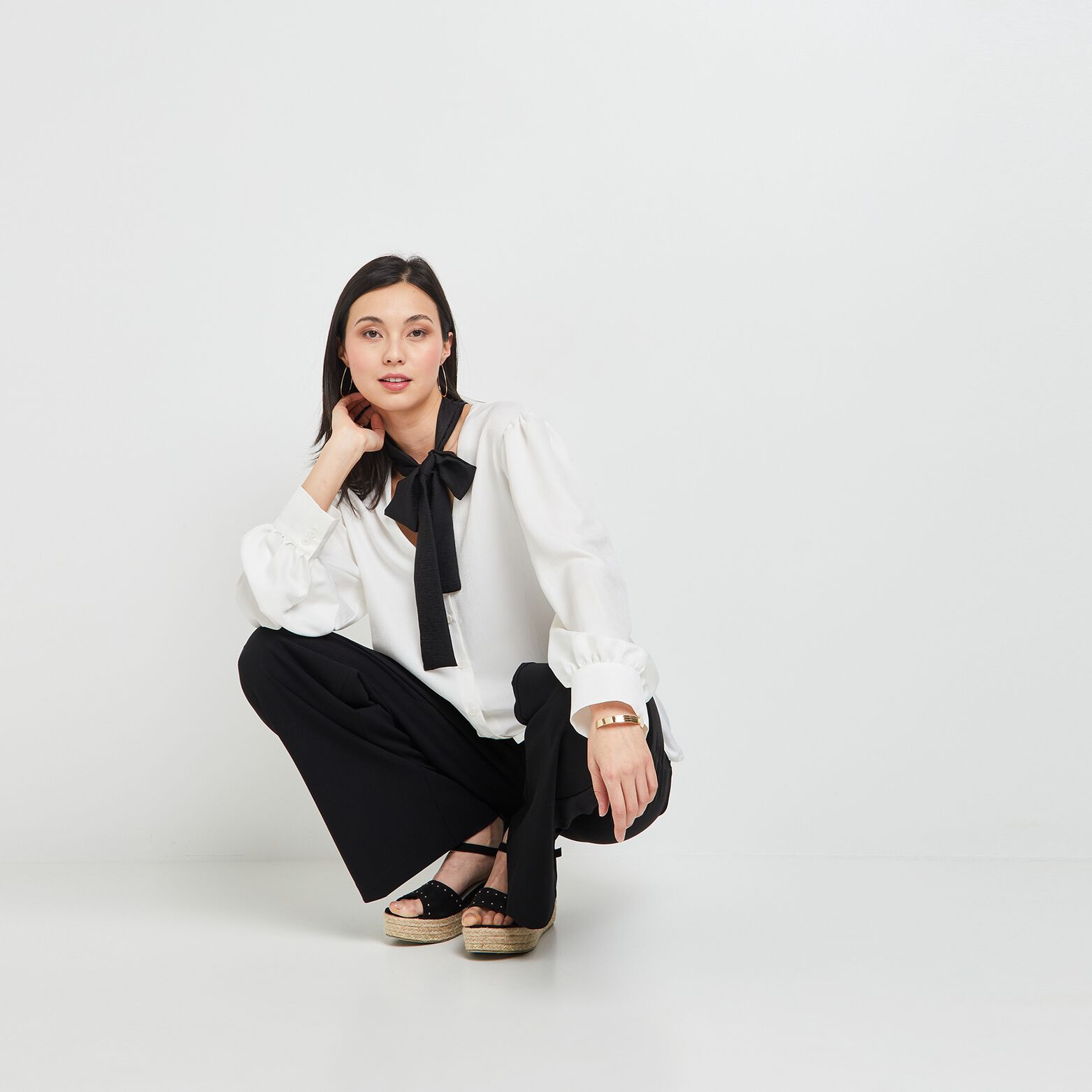Chemise col lavallière femme