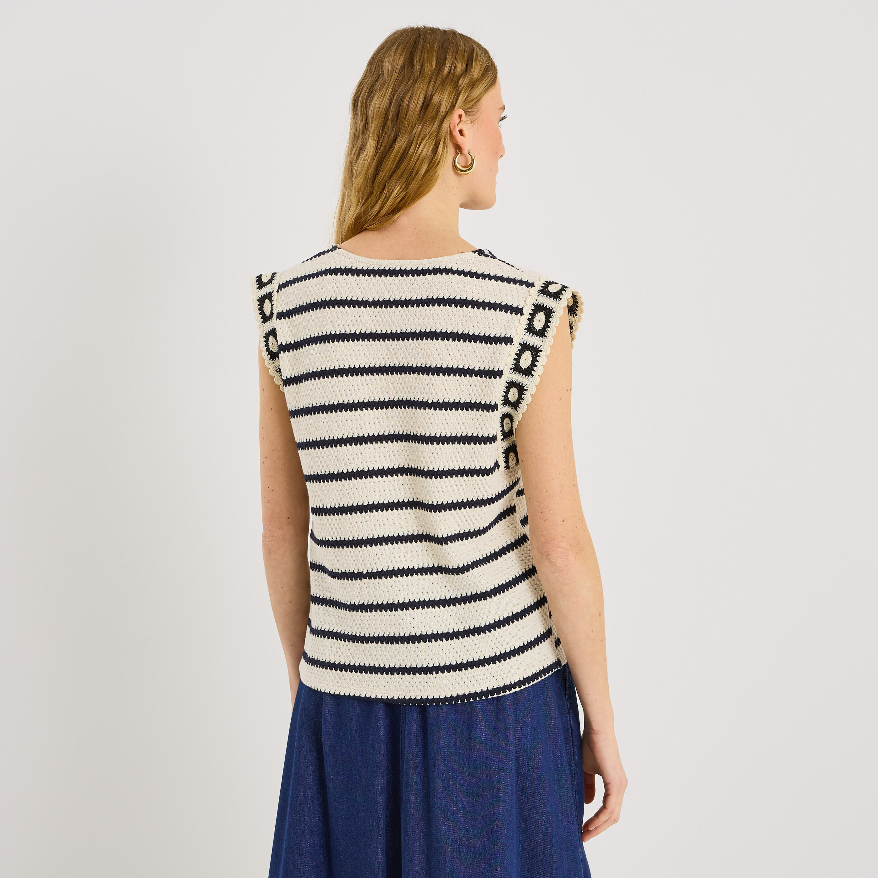 T-shirt ray&eacute; en maille femme