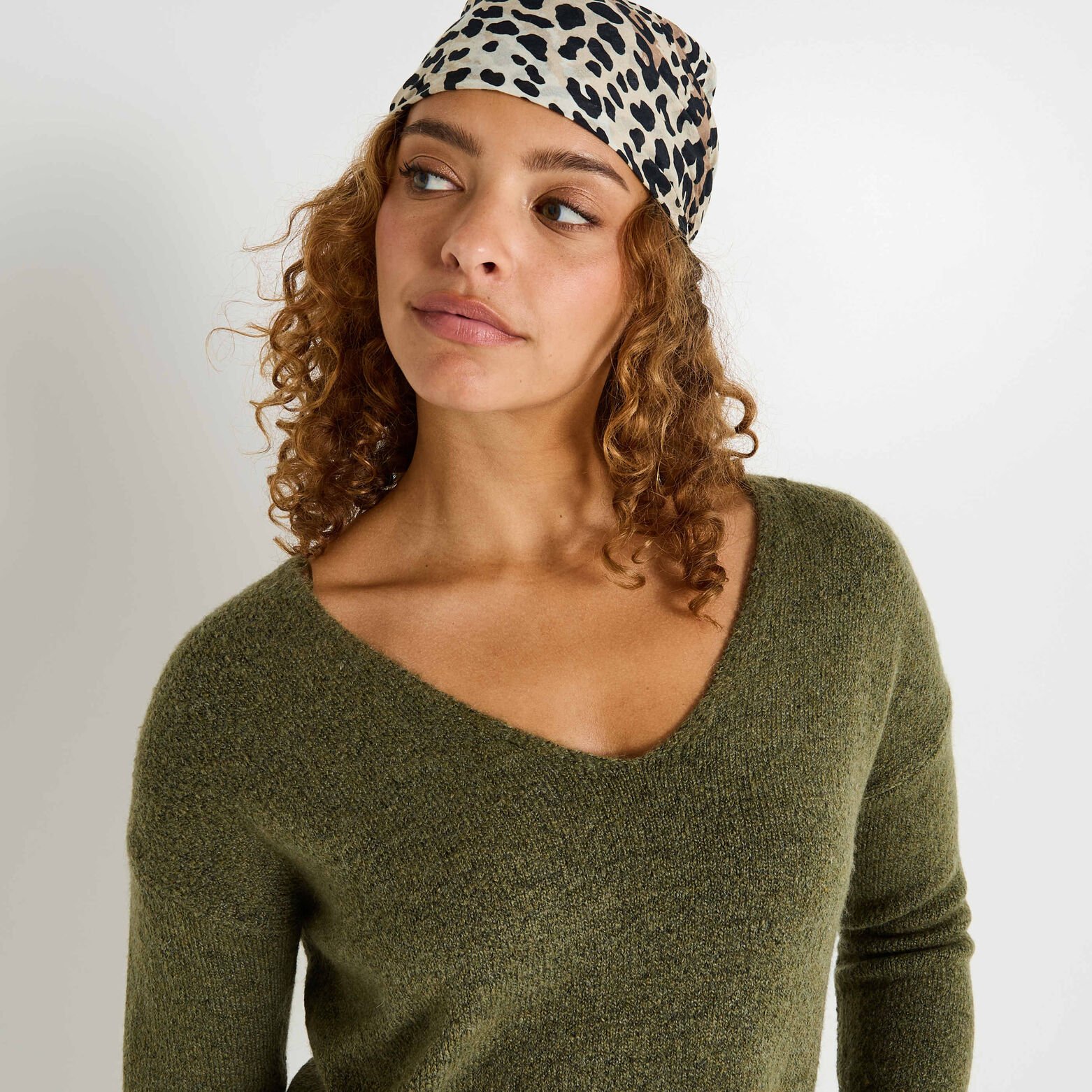 Pull col V femme