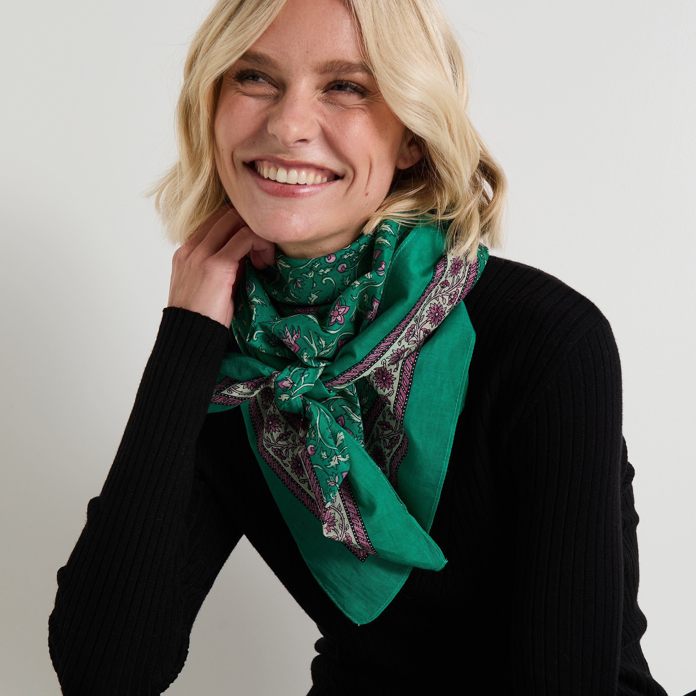 Etole l&eacute;g&egrave;re femme