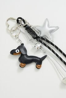 Porte-clés étoile et chien femme