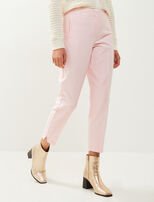ROSE PALE