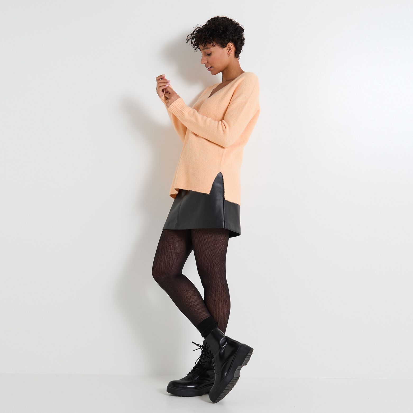 Pull col V femme