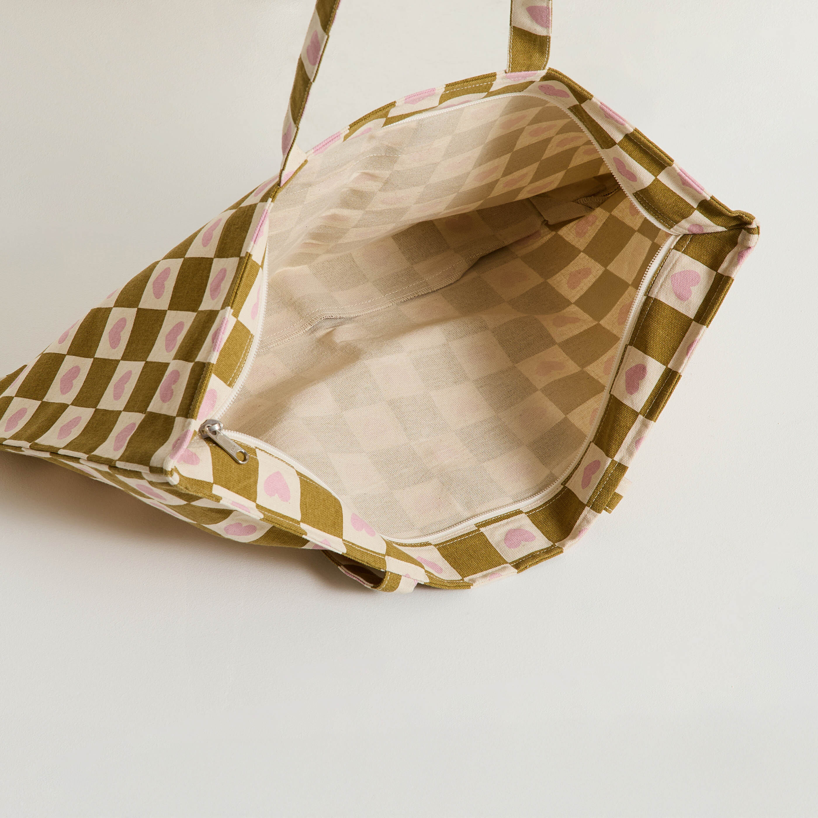 Tote bag &agrave; carreaux avec c&oelig;urs