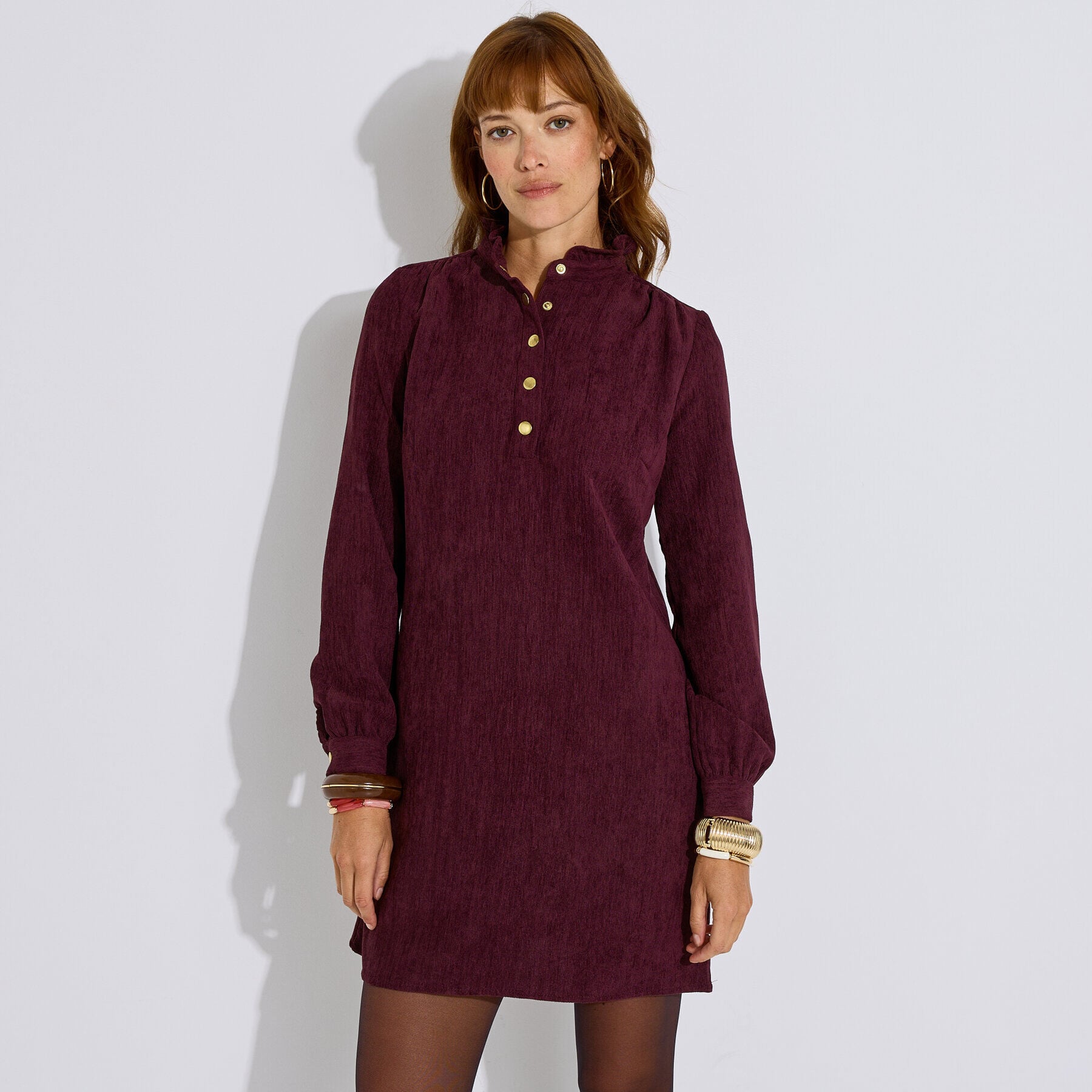 Robe velours c&ocirc;tel&eacute; col volant&eacute; femme