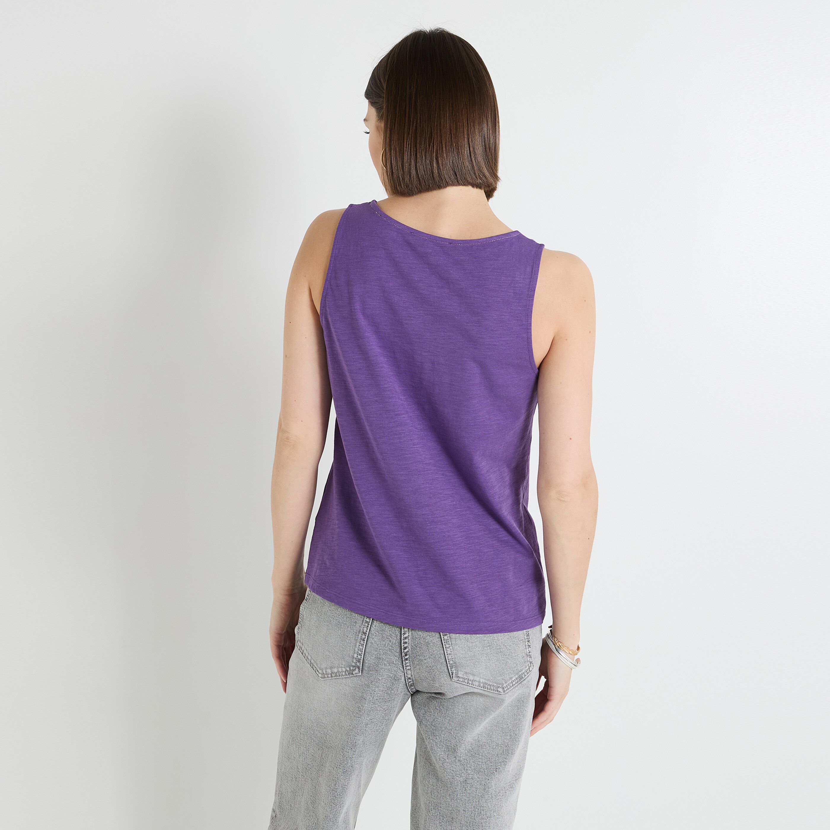 D&eacute;bardeur col V femme