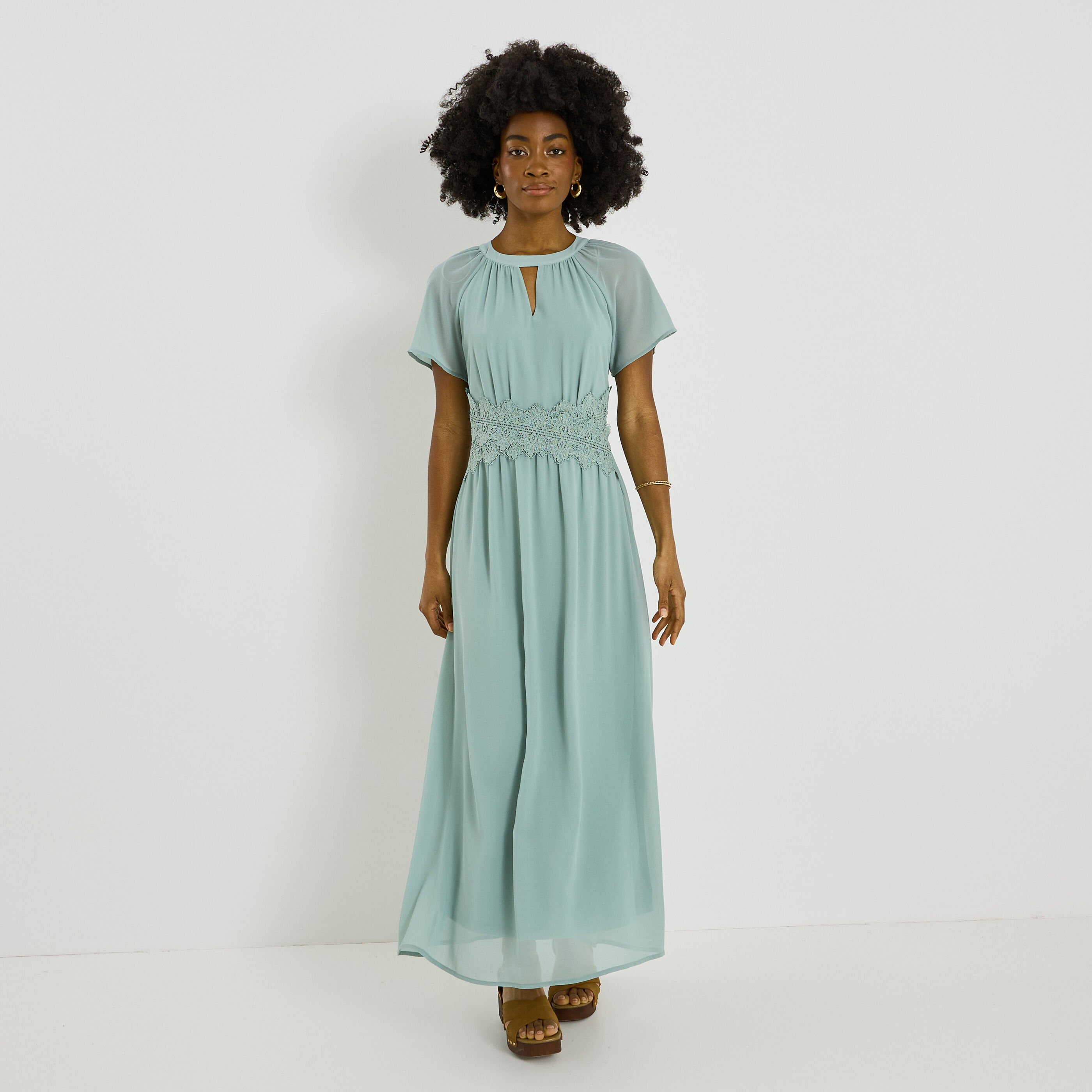 Robe longue unie habill&eacute;e 