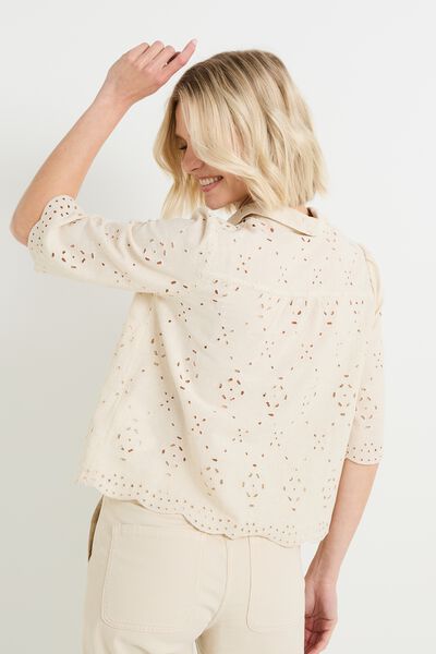 Chemise broderie femme