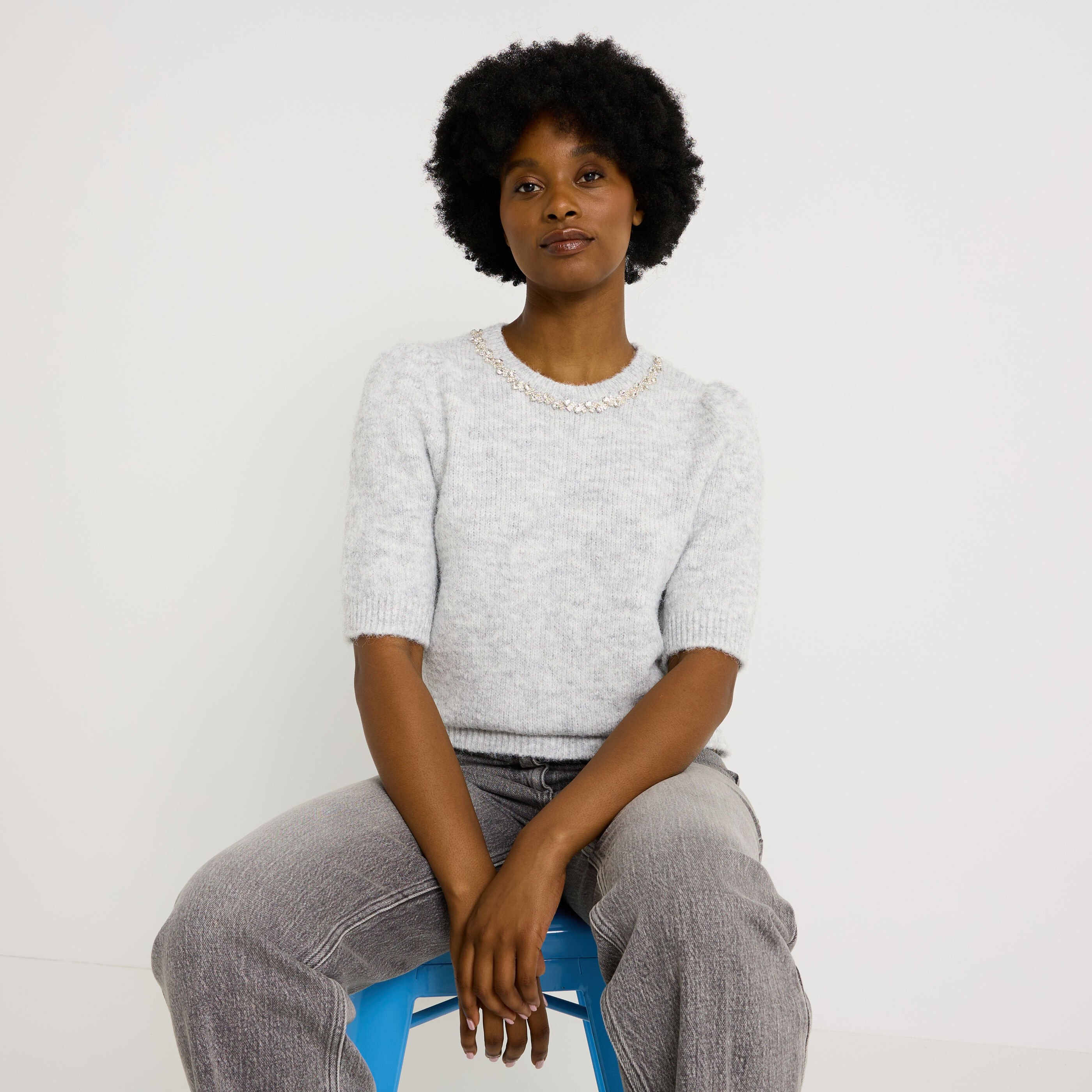 Pull manches courtes bijoux femme