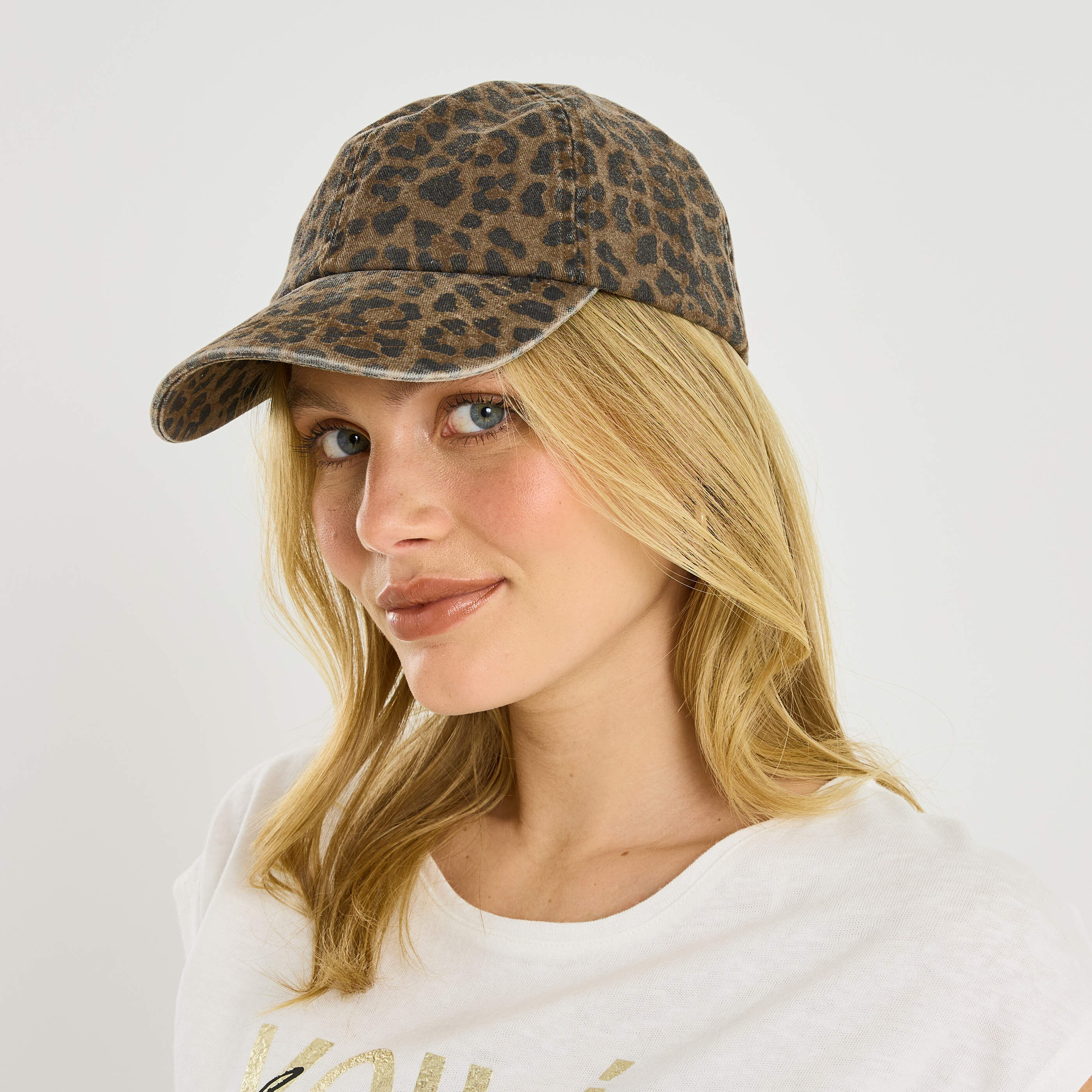 Casquette imprim&eacute; l&eacute;opard femme