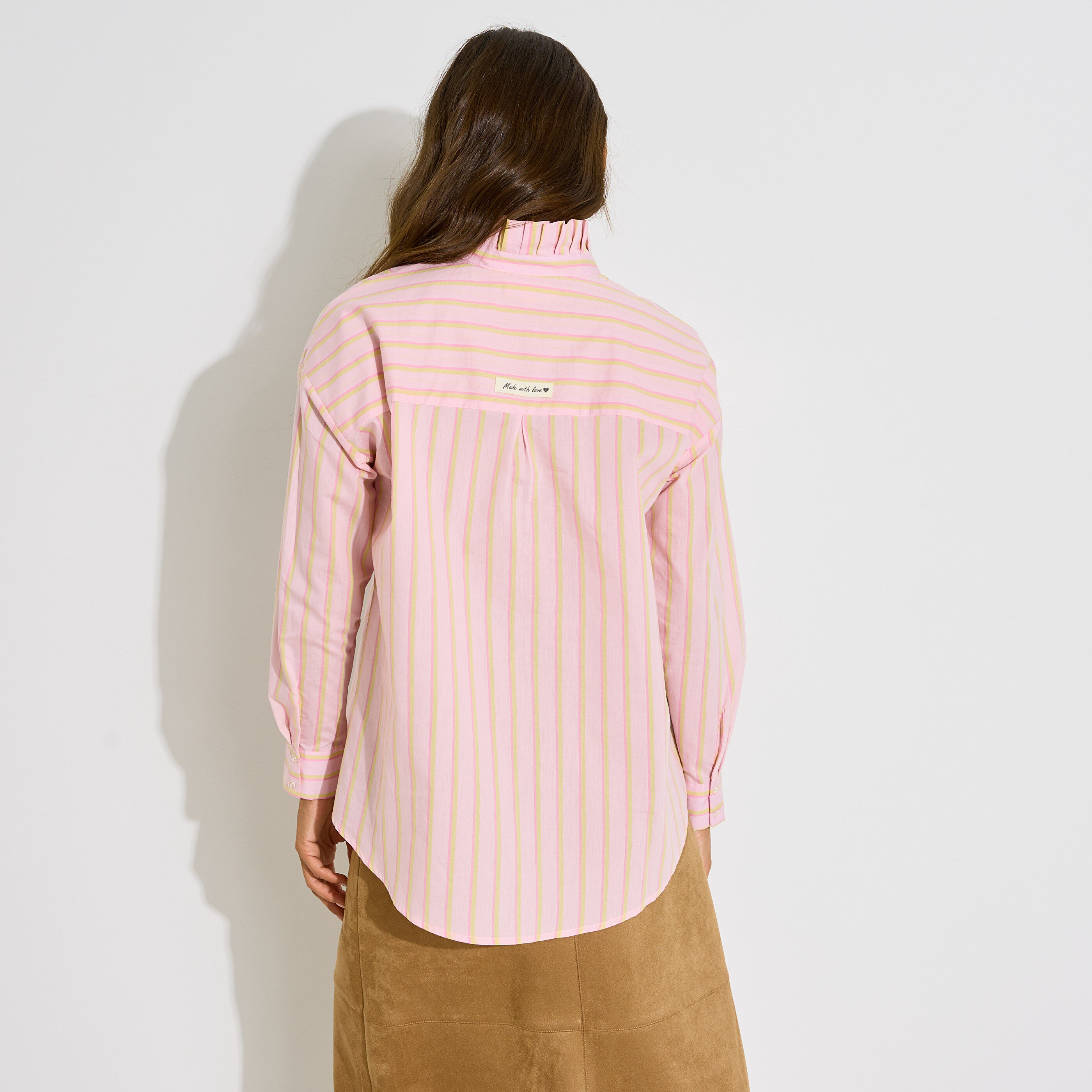 Chemise ray&eacute;e col volant&eacute; femme