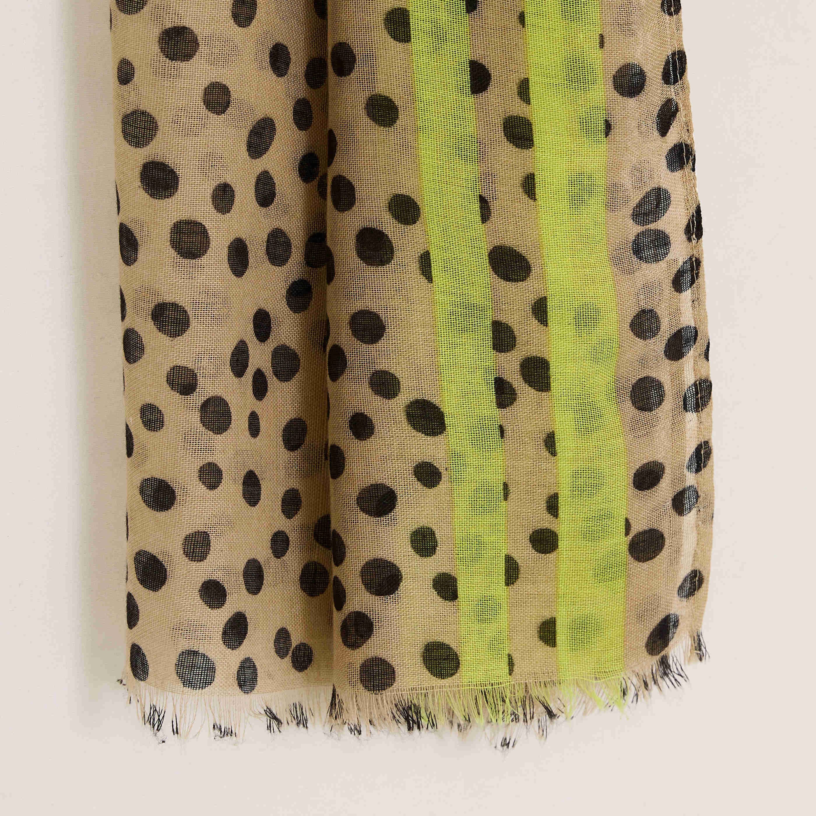 Etole longue &agrave; pois femme