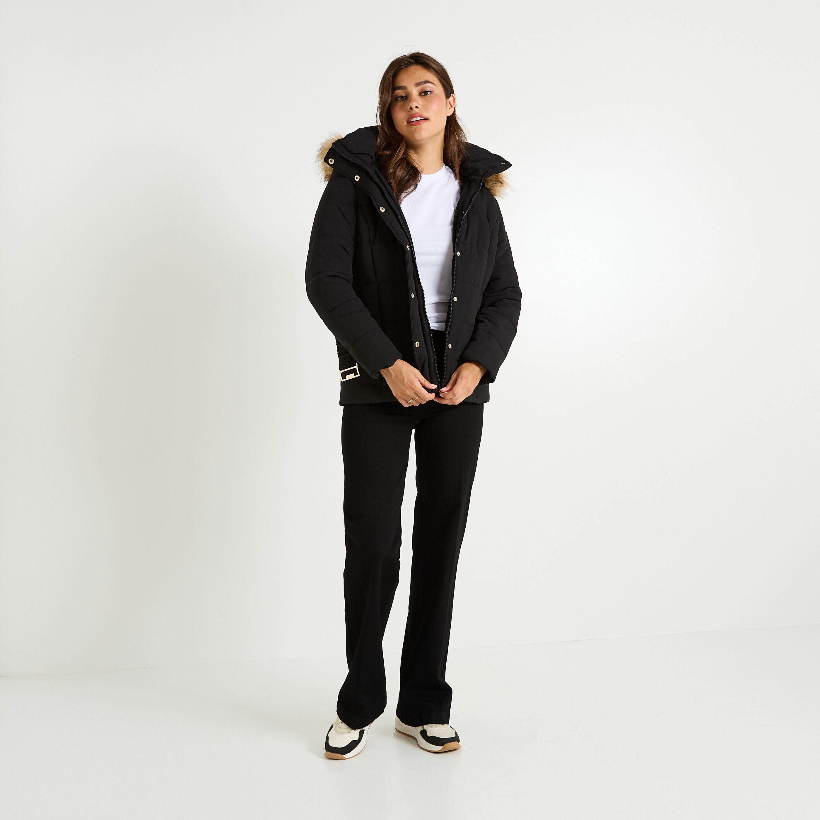 Doudoune courte ceintur&eacute;e femme