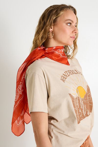 Foulard carré en soie femme