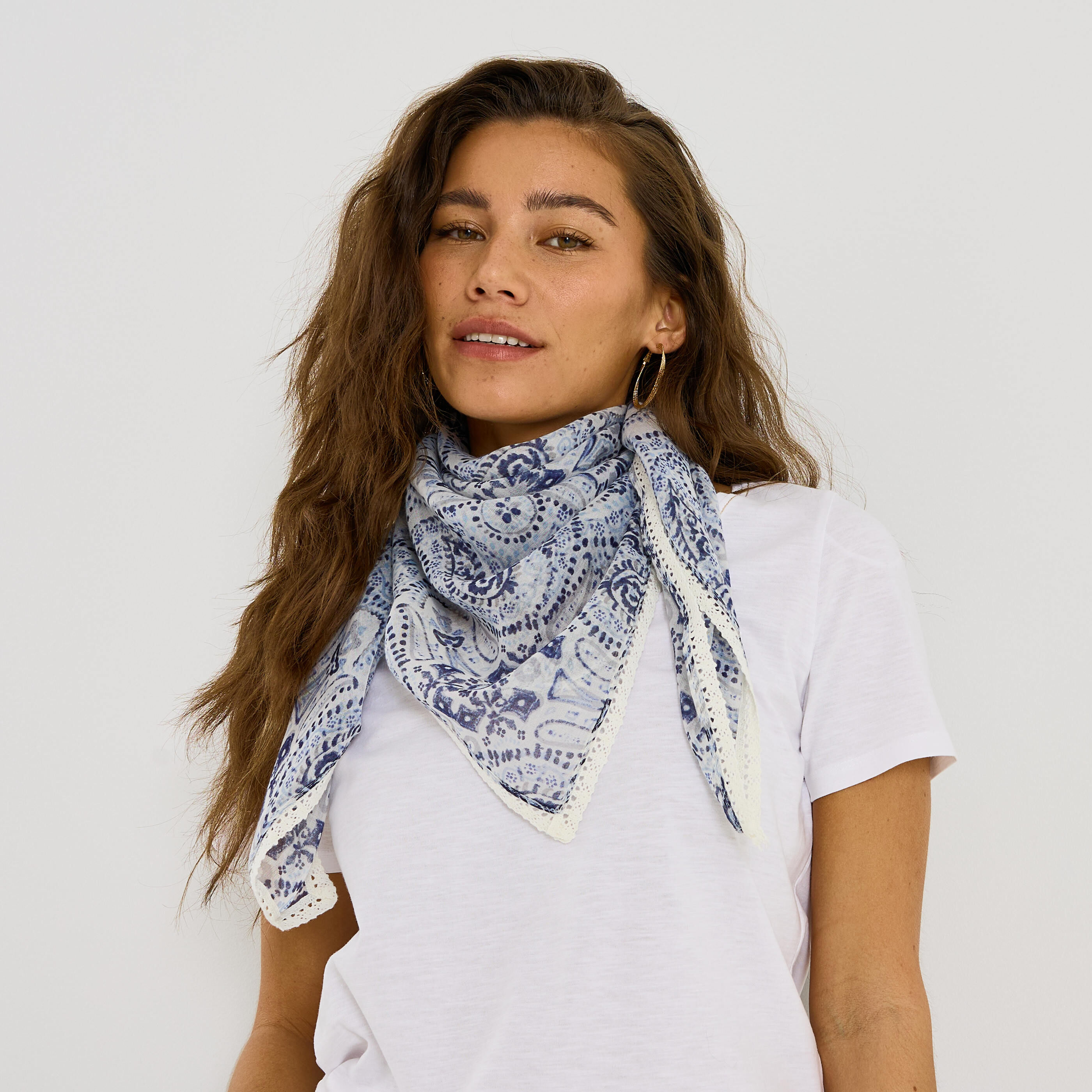 Foulard carr&eacute; imprim&eacute; paisley femme