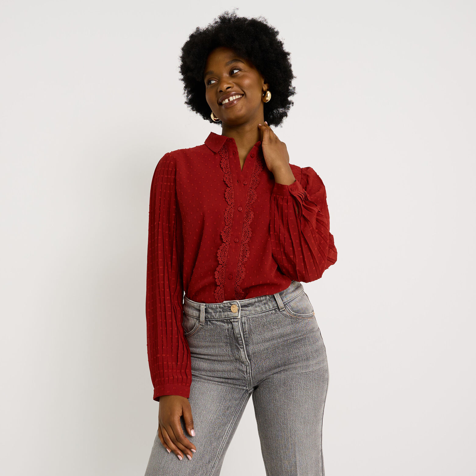 Chemise plumetis manches plissées femme