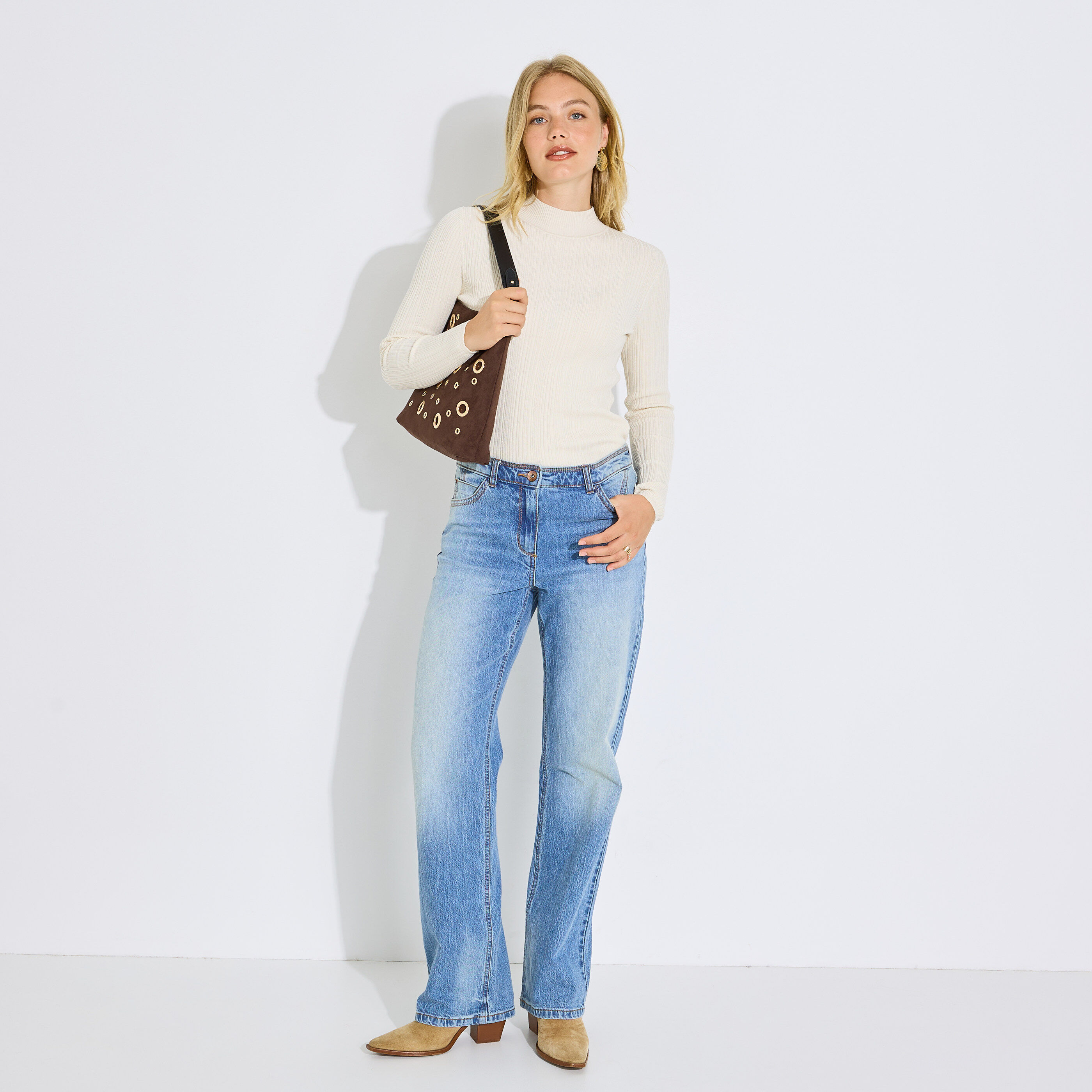 Pull col montant maille c&ocirc;tel&eacute;e femme