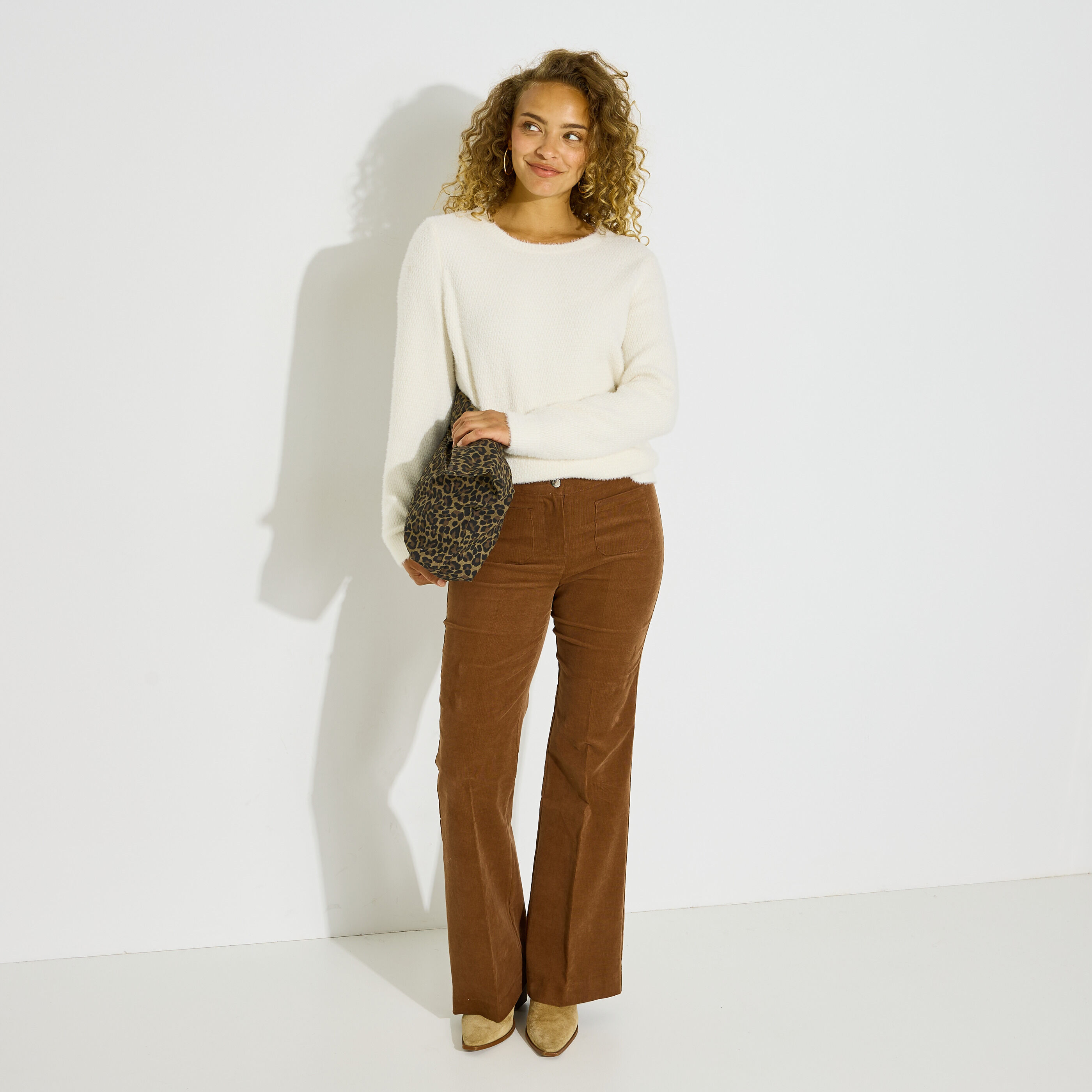 Pantalon velours c&ocirc;tel&eacute; femme