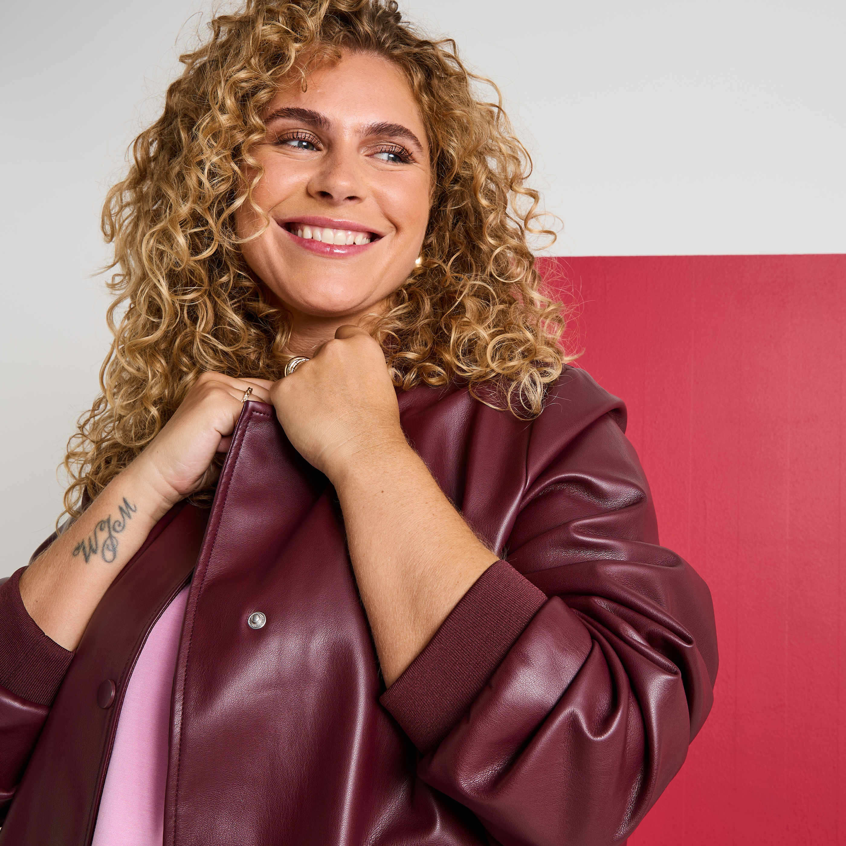 Bomber en simili femme