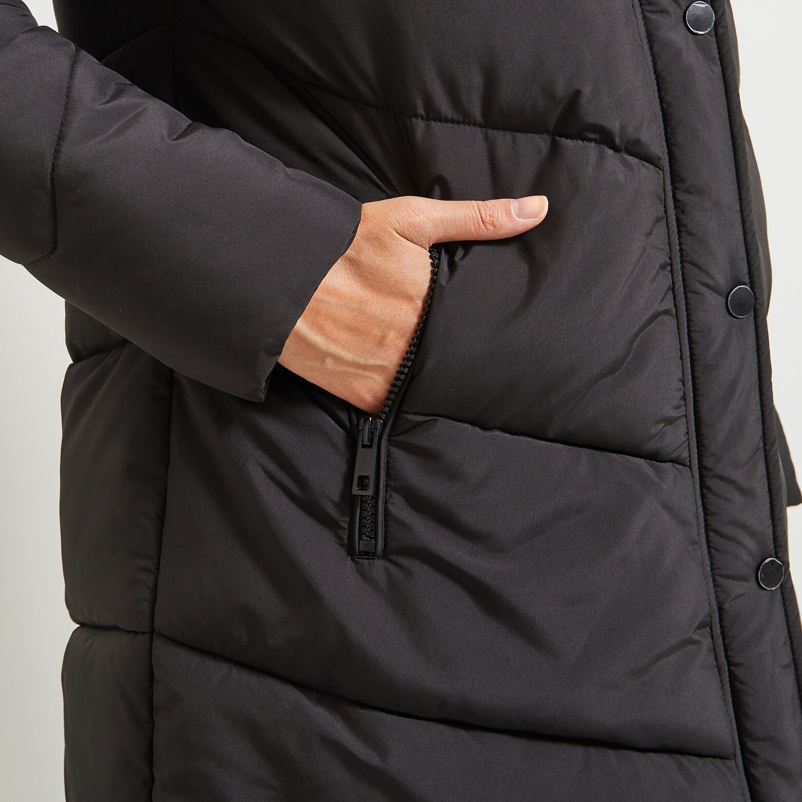 Doudoune à capuche femme