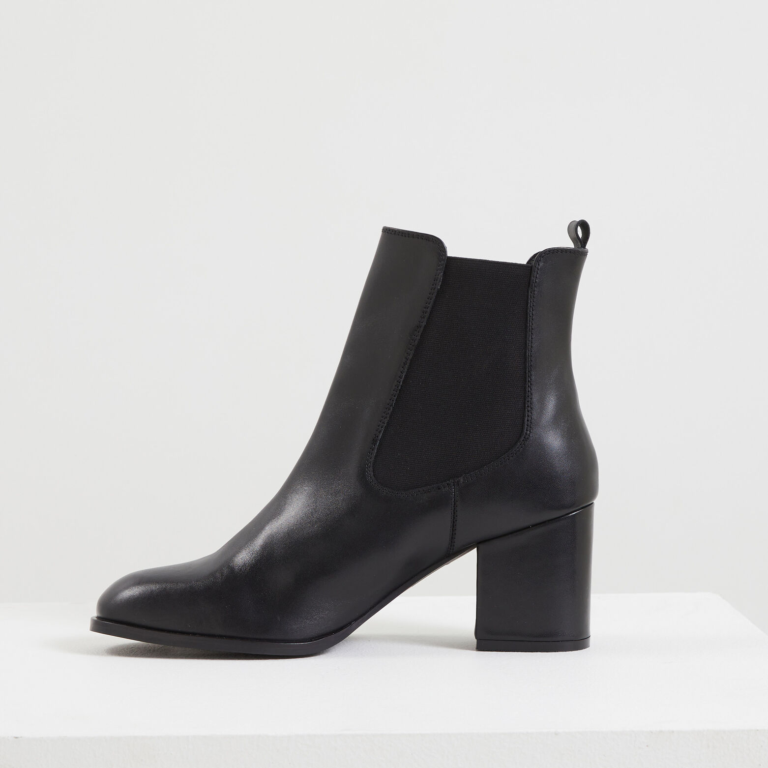 Bottines en cuir femme