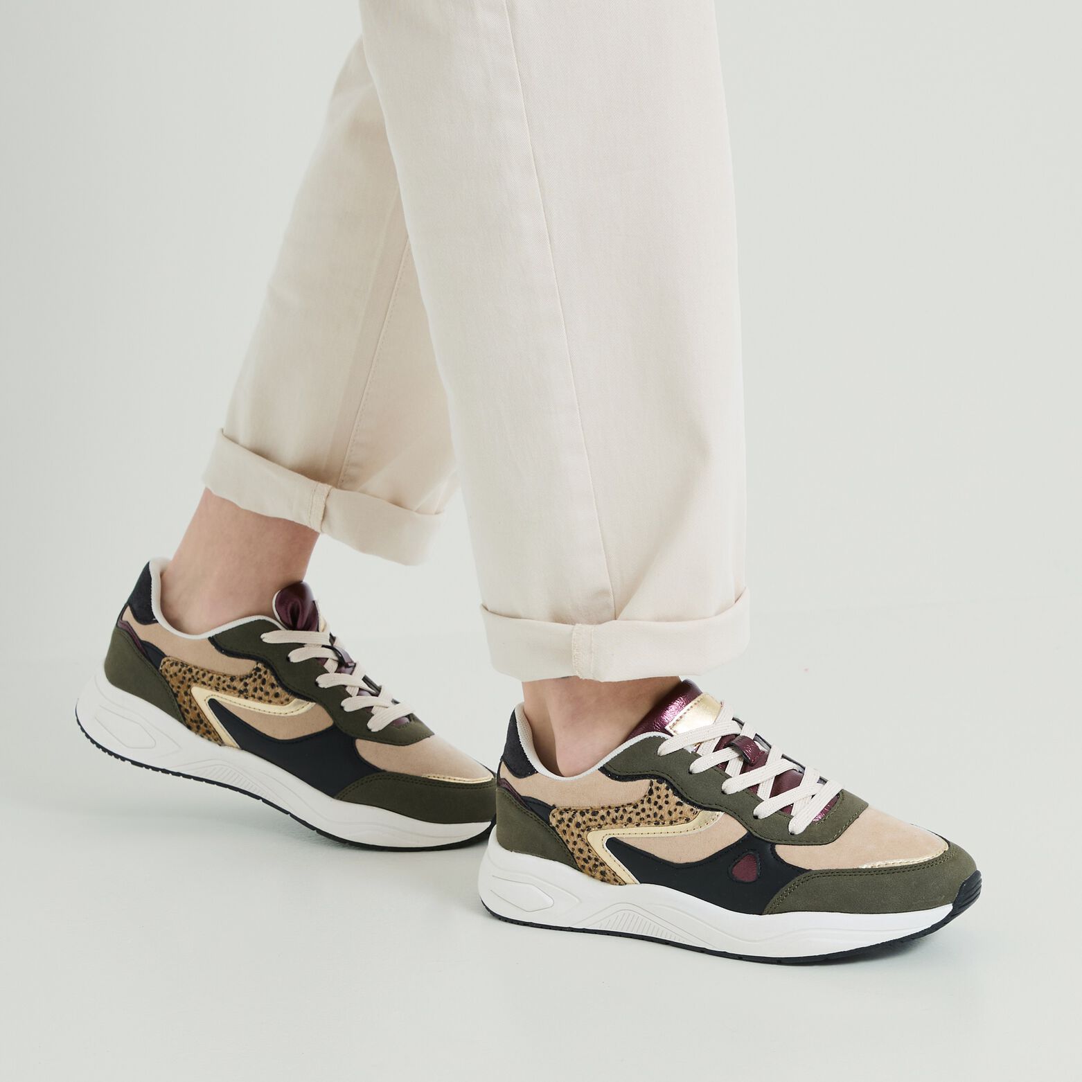 Baskets basses femme