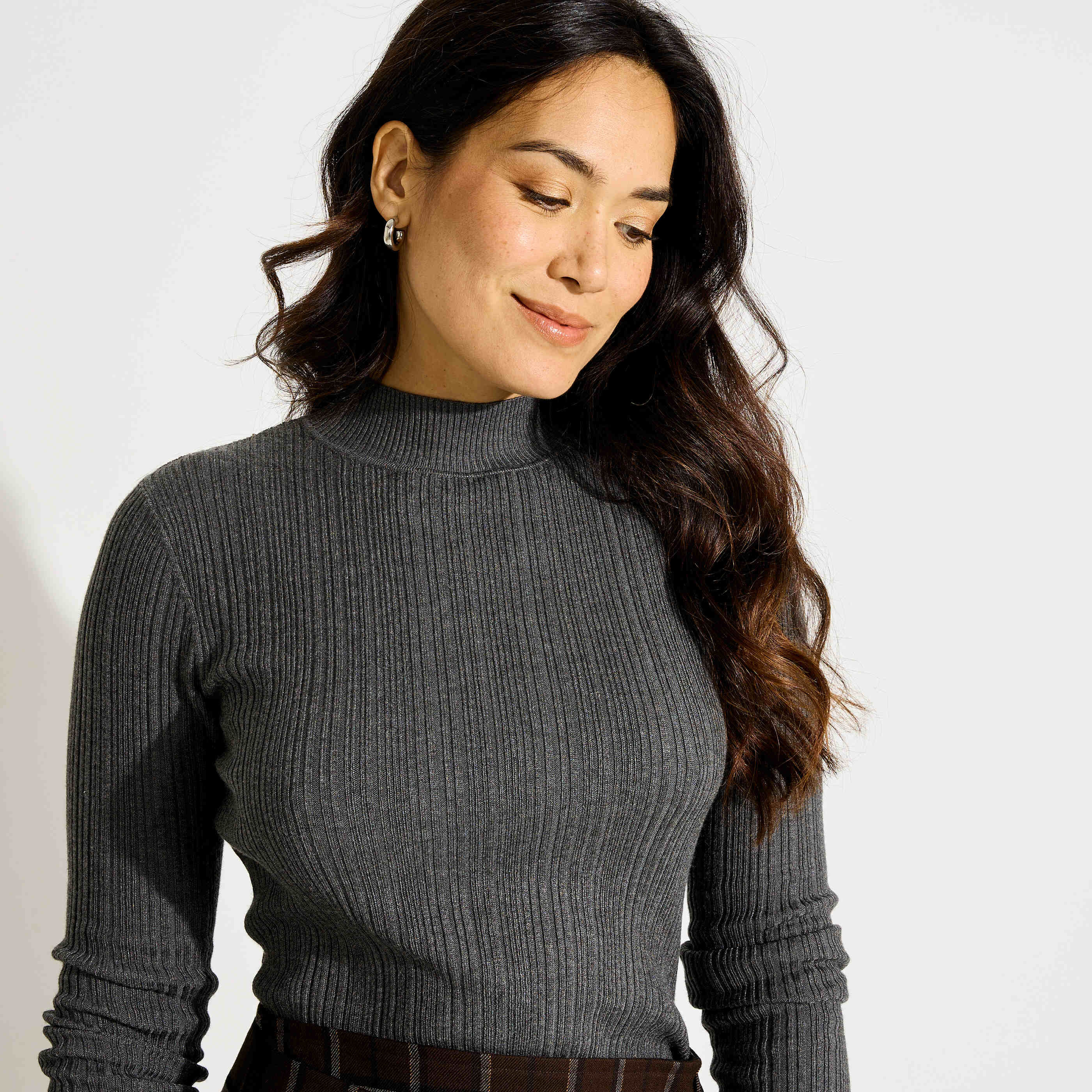 Pull col montant maille c&ocirc;tel&eacute;e femme