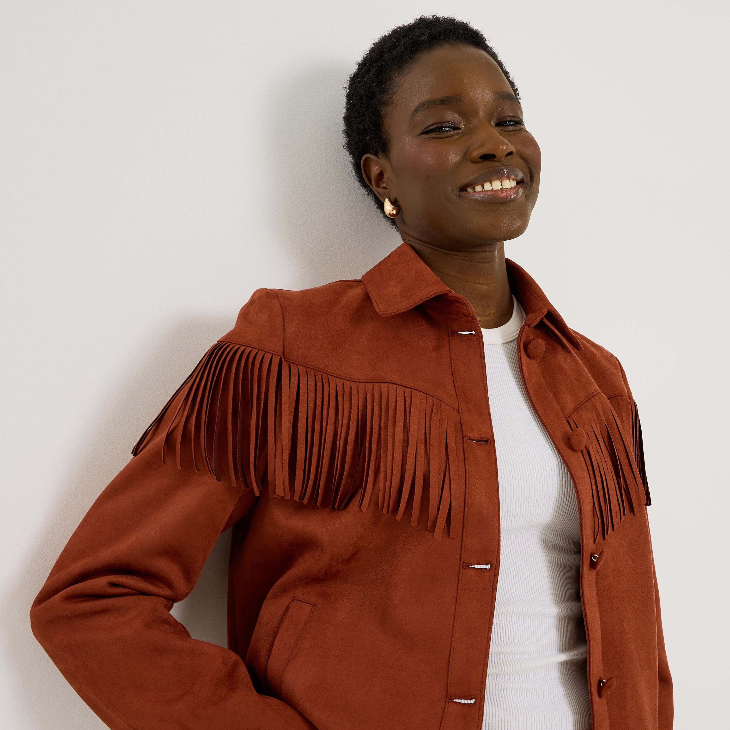 Veste courte en su&eacute;dine &agrave; franges femme