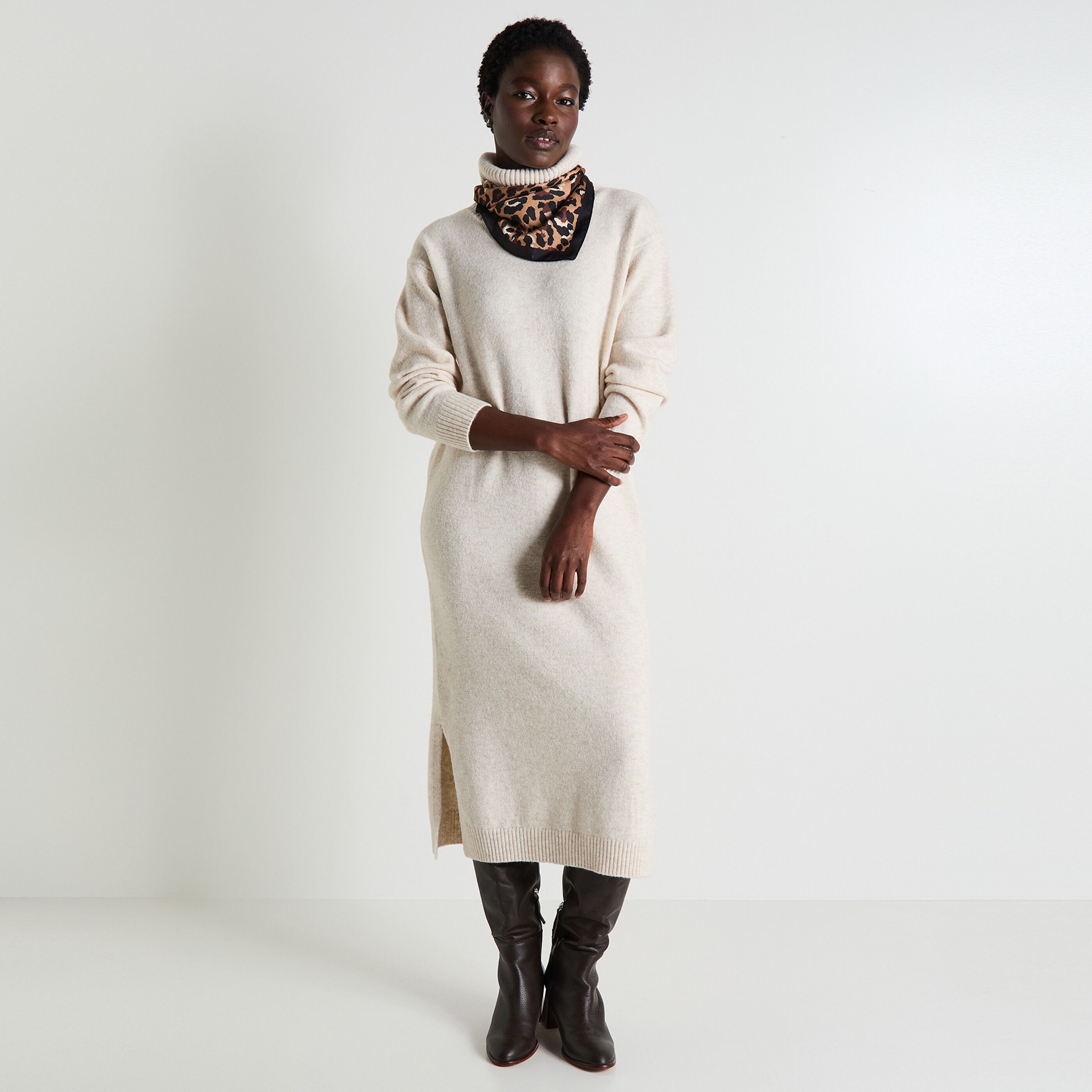 Robe pull col roulé store