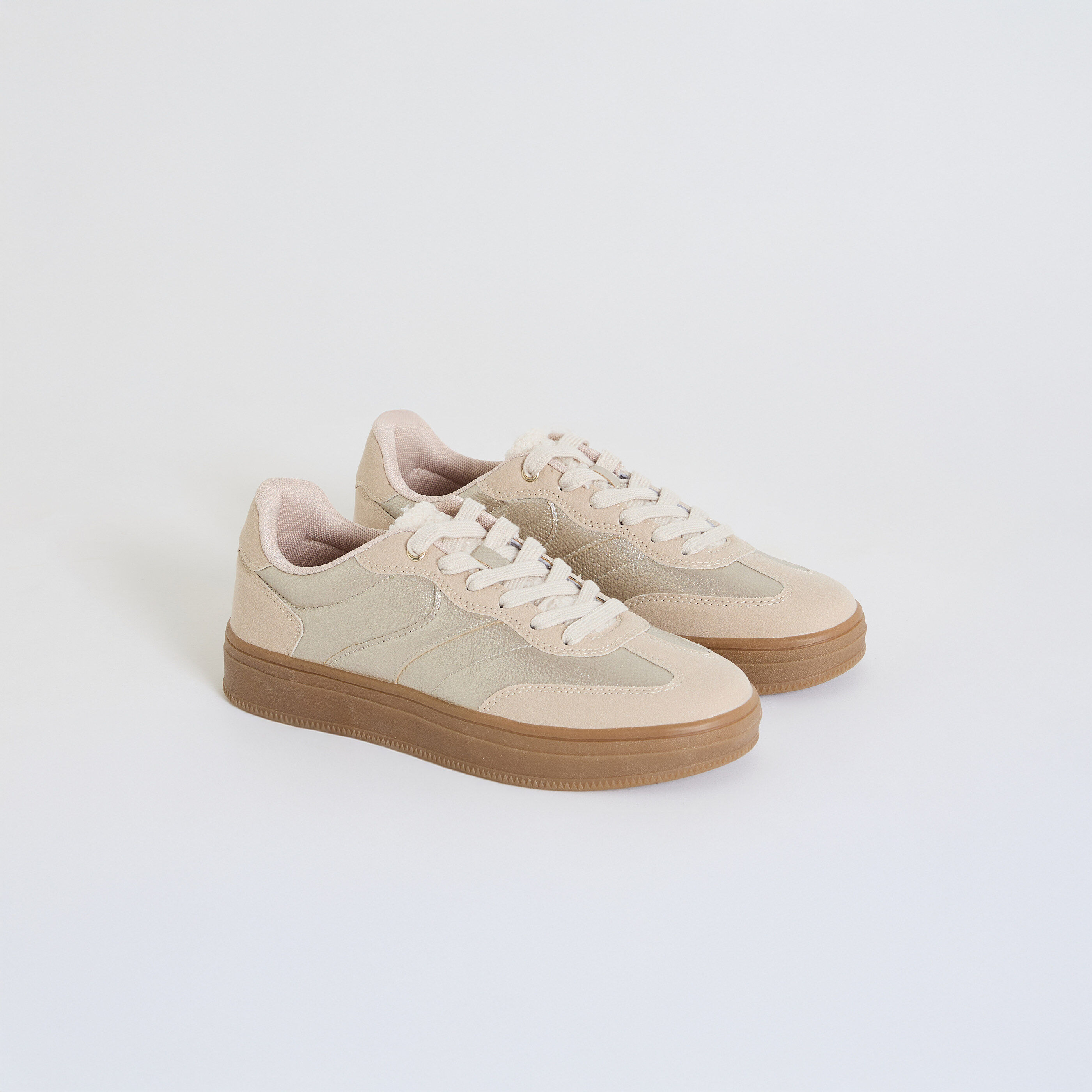 Baskets bi-mati&egrave;re iris&eacute;es femme