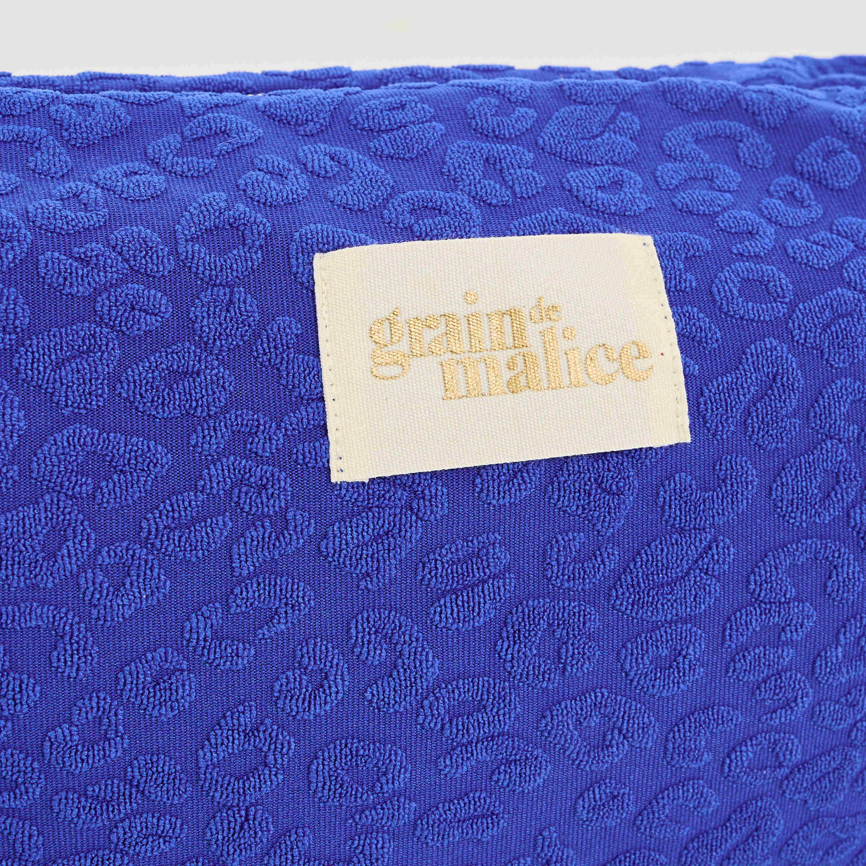 Trousse de toilette zipp&eacute;e &eacute;ponge femme
