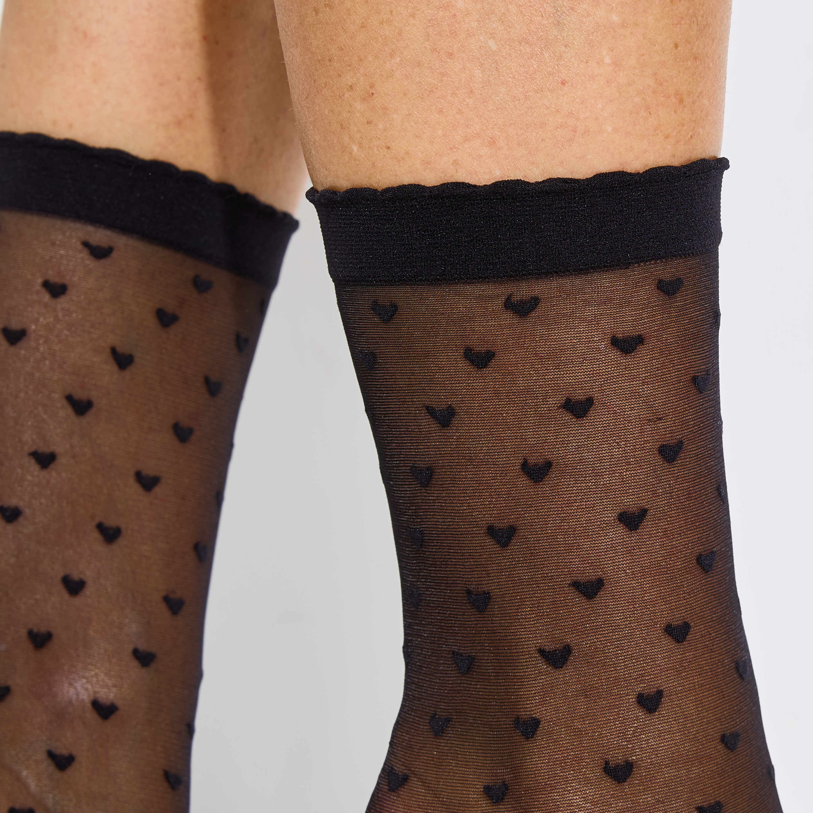 Socquettes voile motif coeurs femme