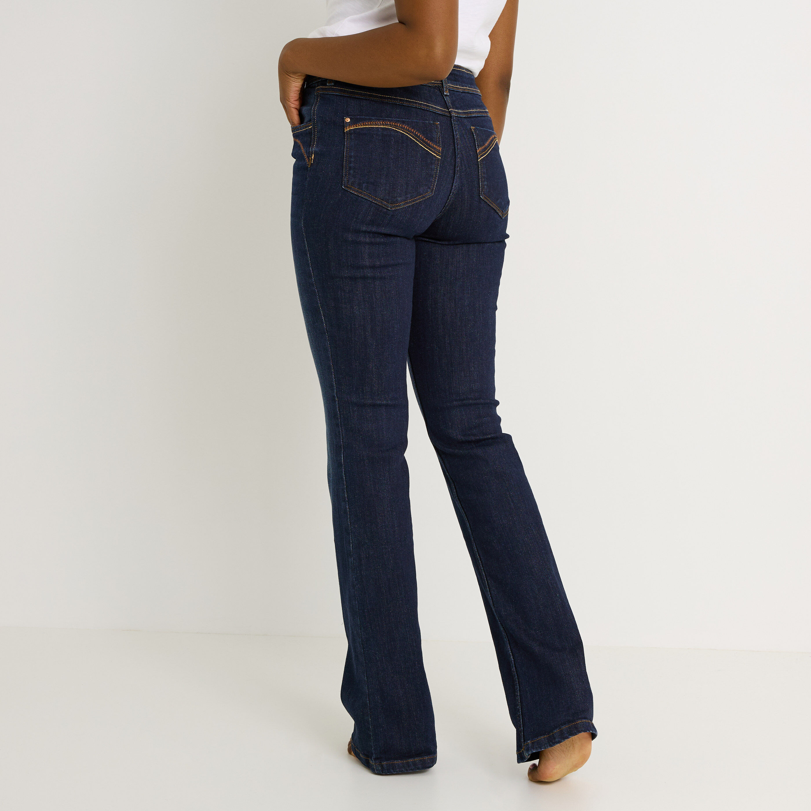 Jean Tall bootcut TBALI B01 femme