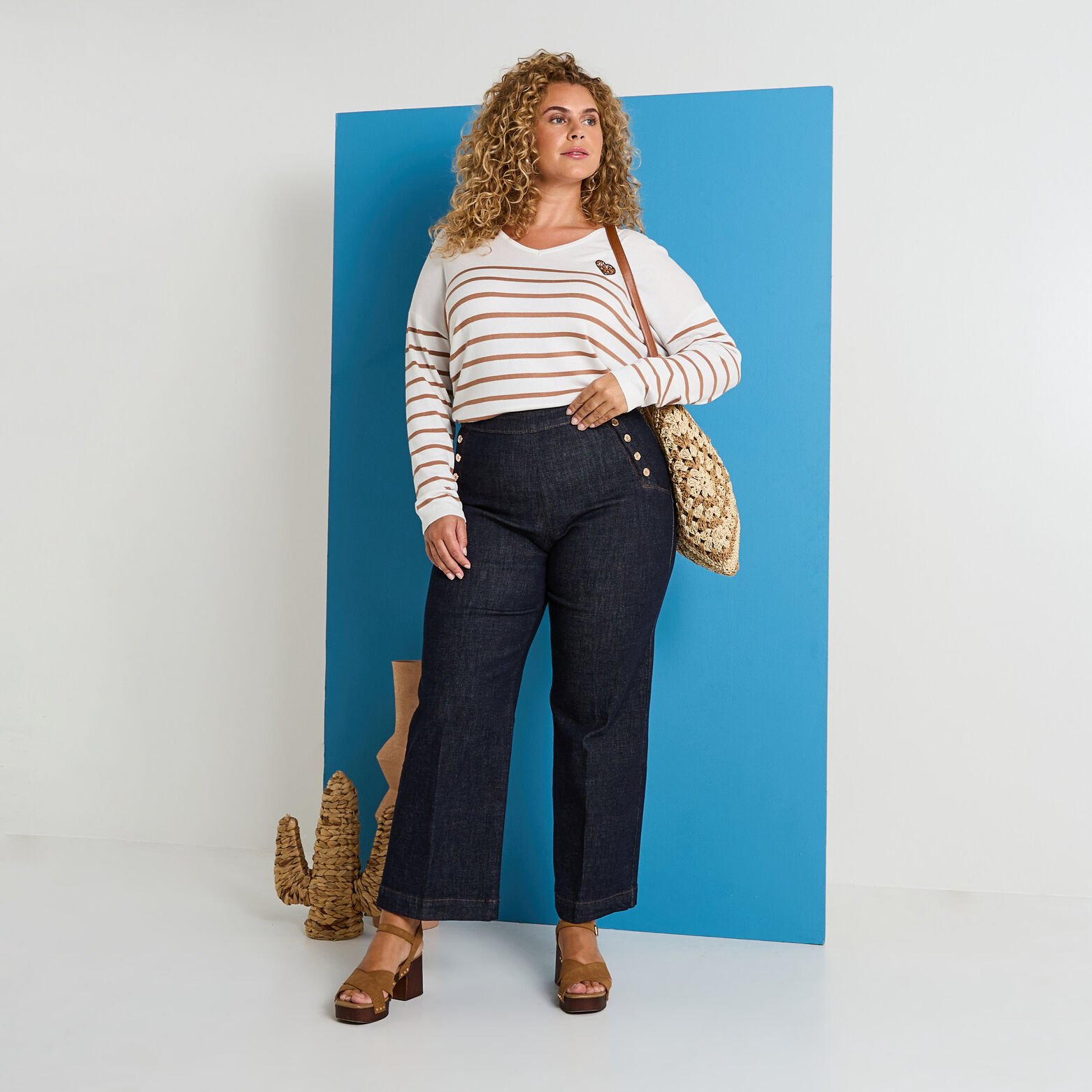 Pull rayé à col V femme