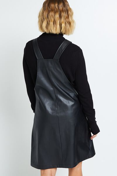 Robe en simili femme