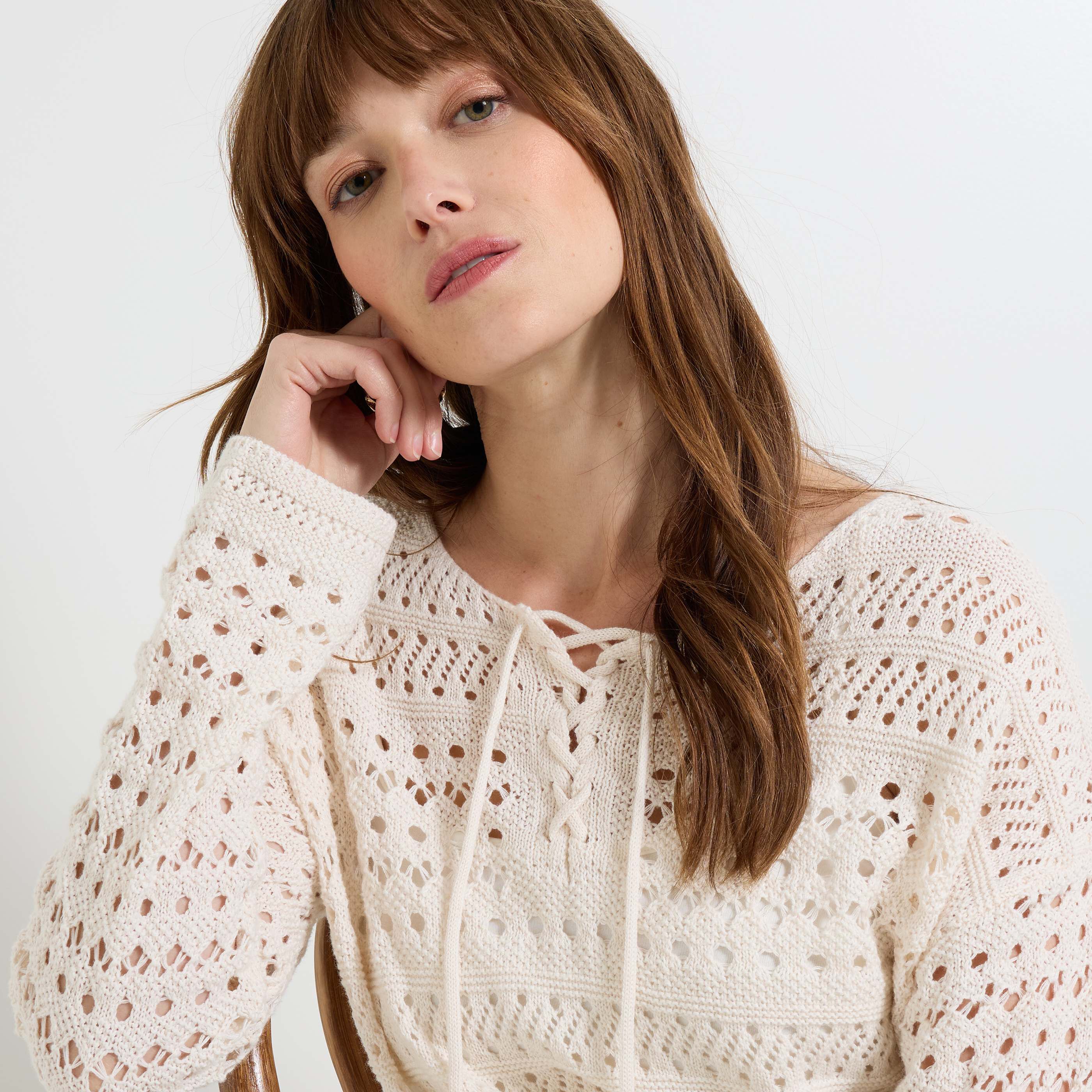 Pull en crochet femme